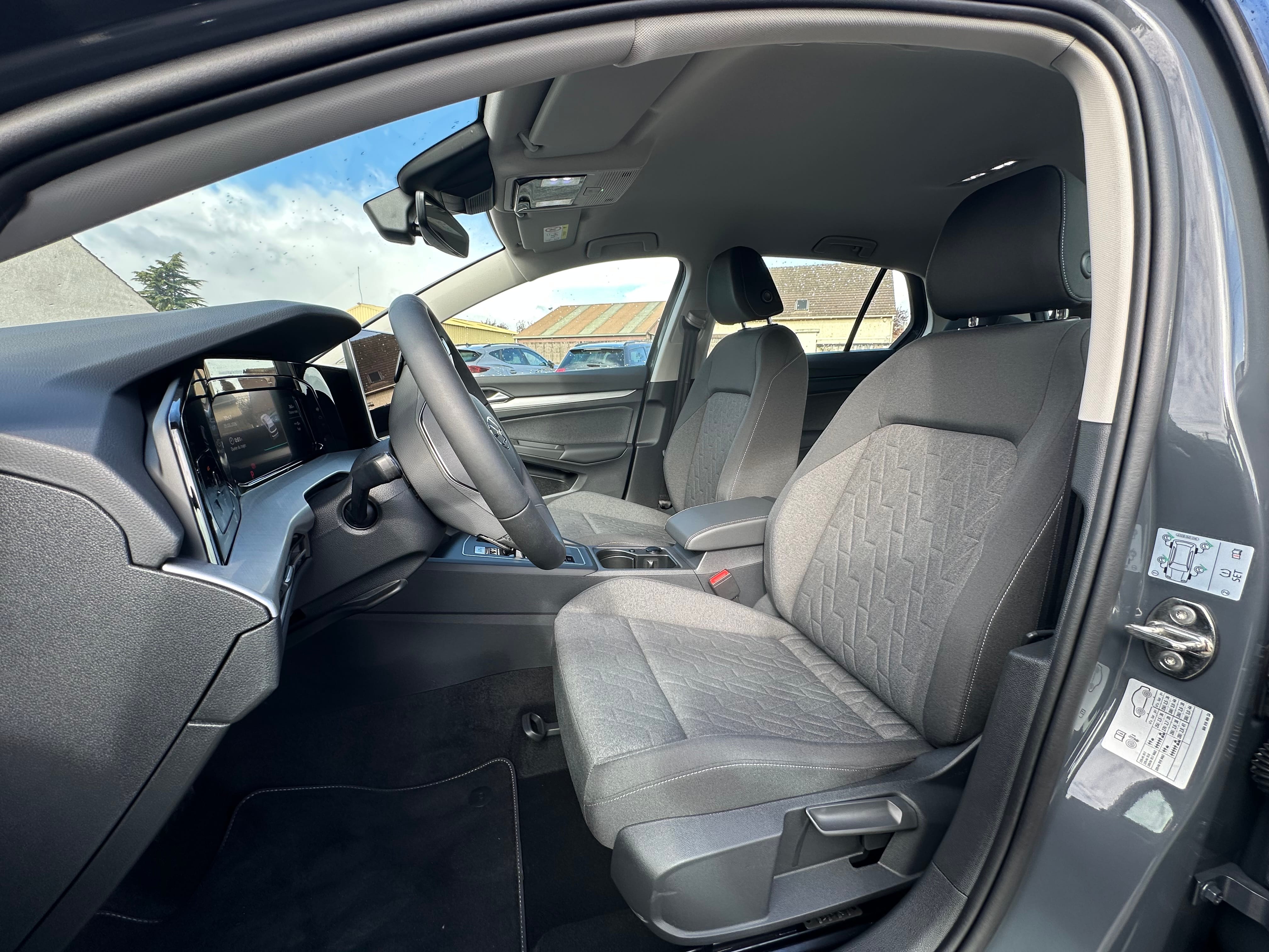 Volkswagen Golf avec Climatisation