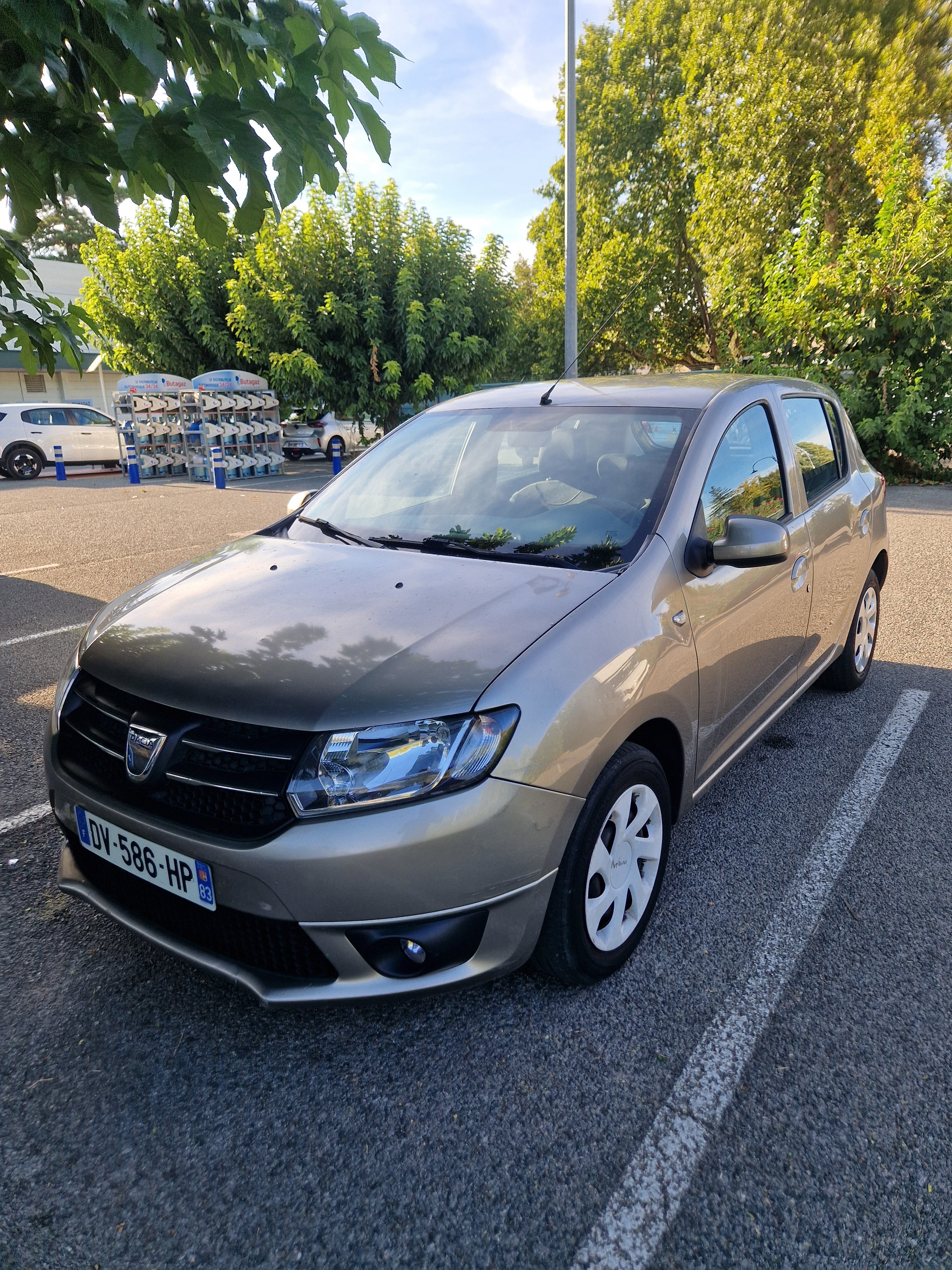 Dacia Sandero, 2015, Essence 98