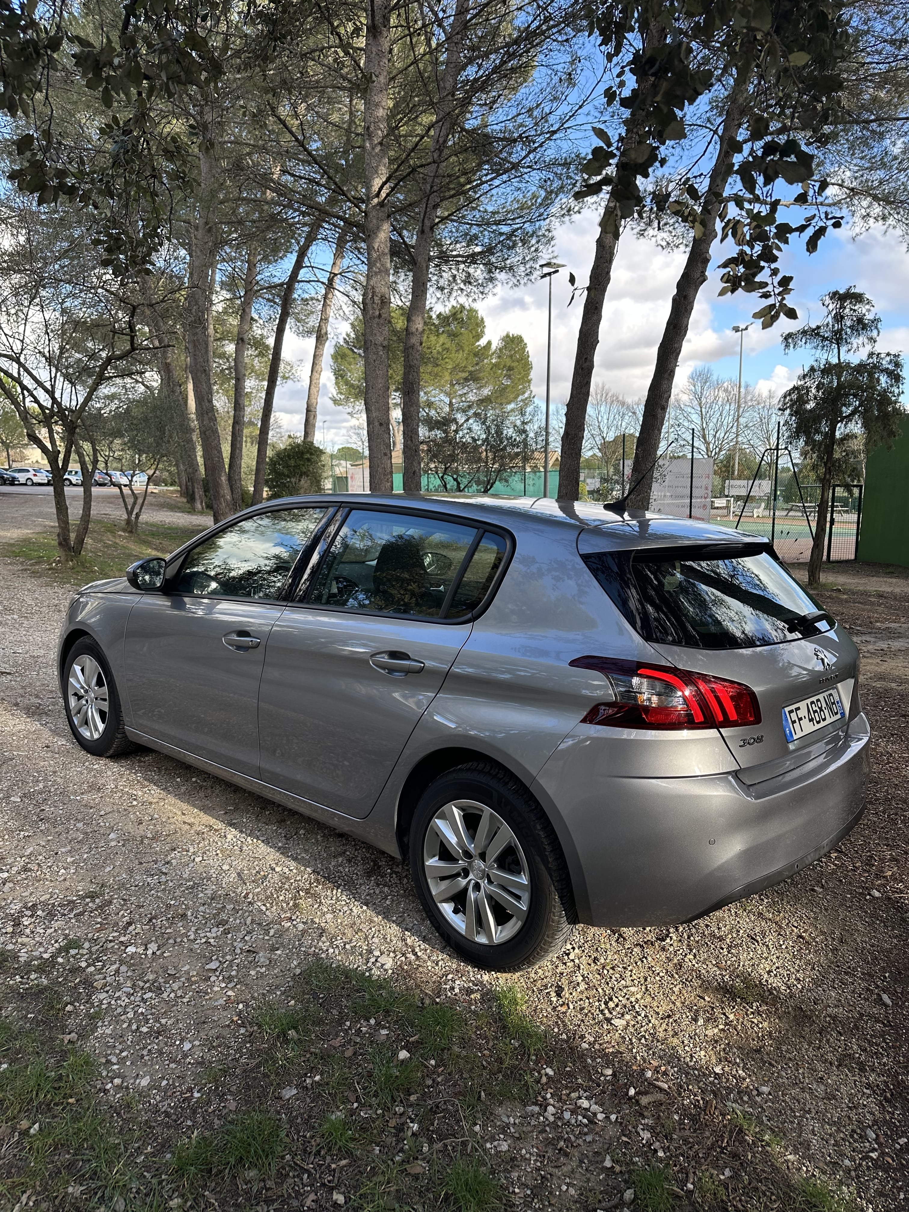 Peugeot 308 avec Climatisation
