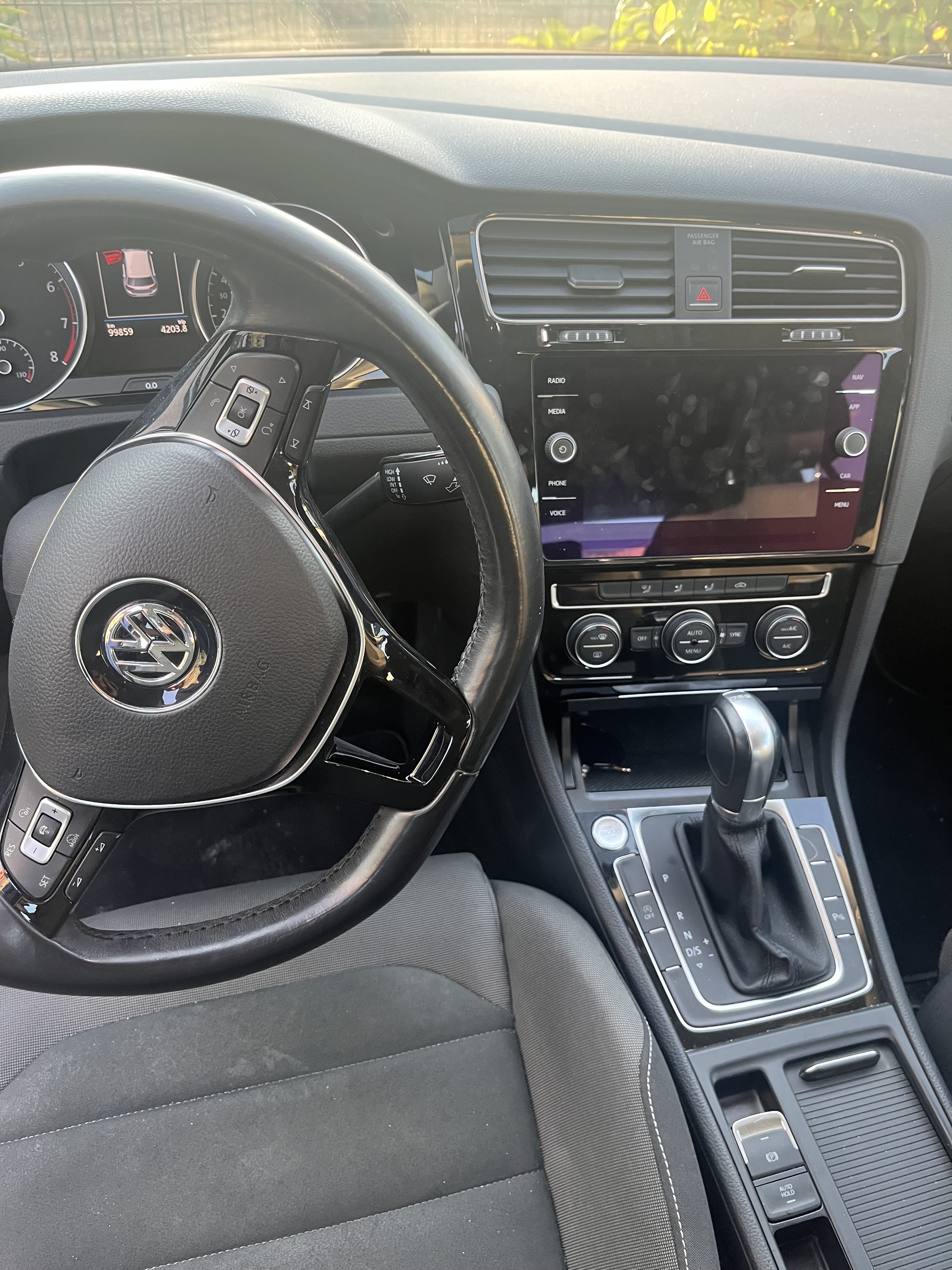 Volkswagen Golf avec Entrée audio / iPod
