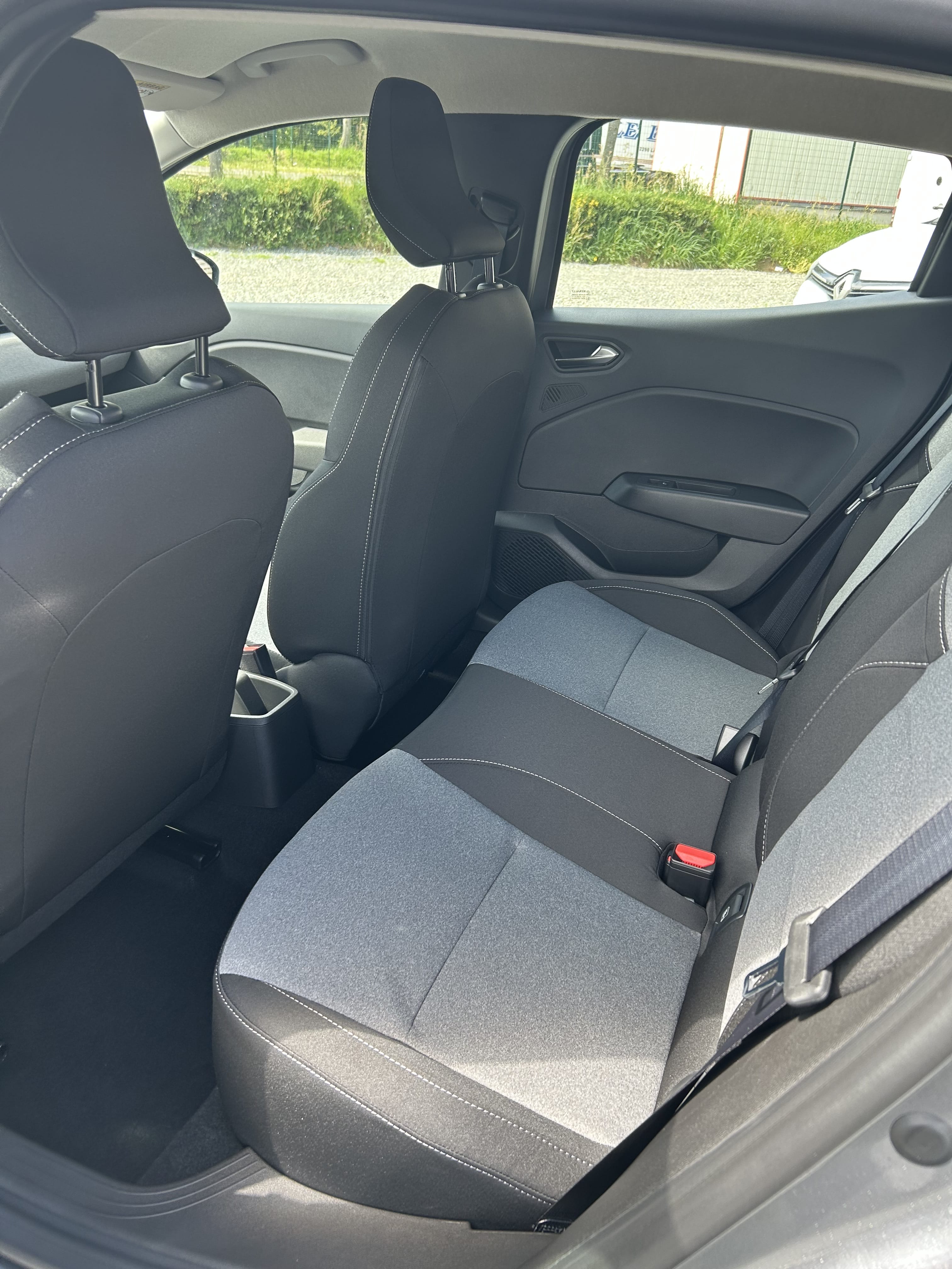 Renault Clio Clio 5 2025 90cv avec Entrée audio / iPod