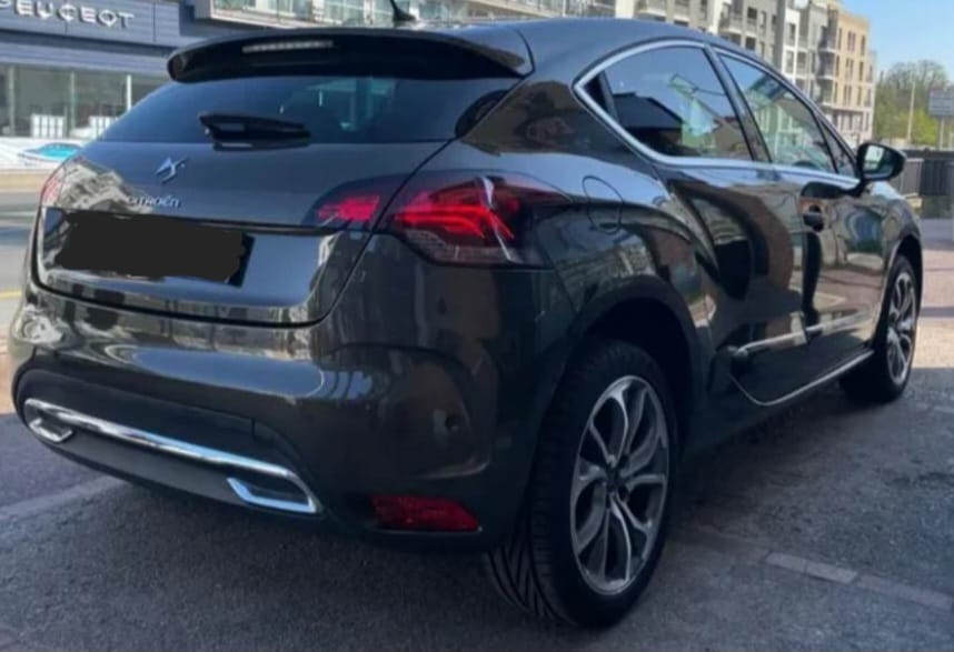 DS 4, 2014, Essence 95
