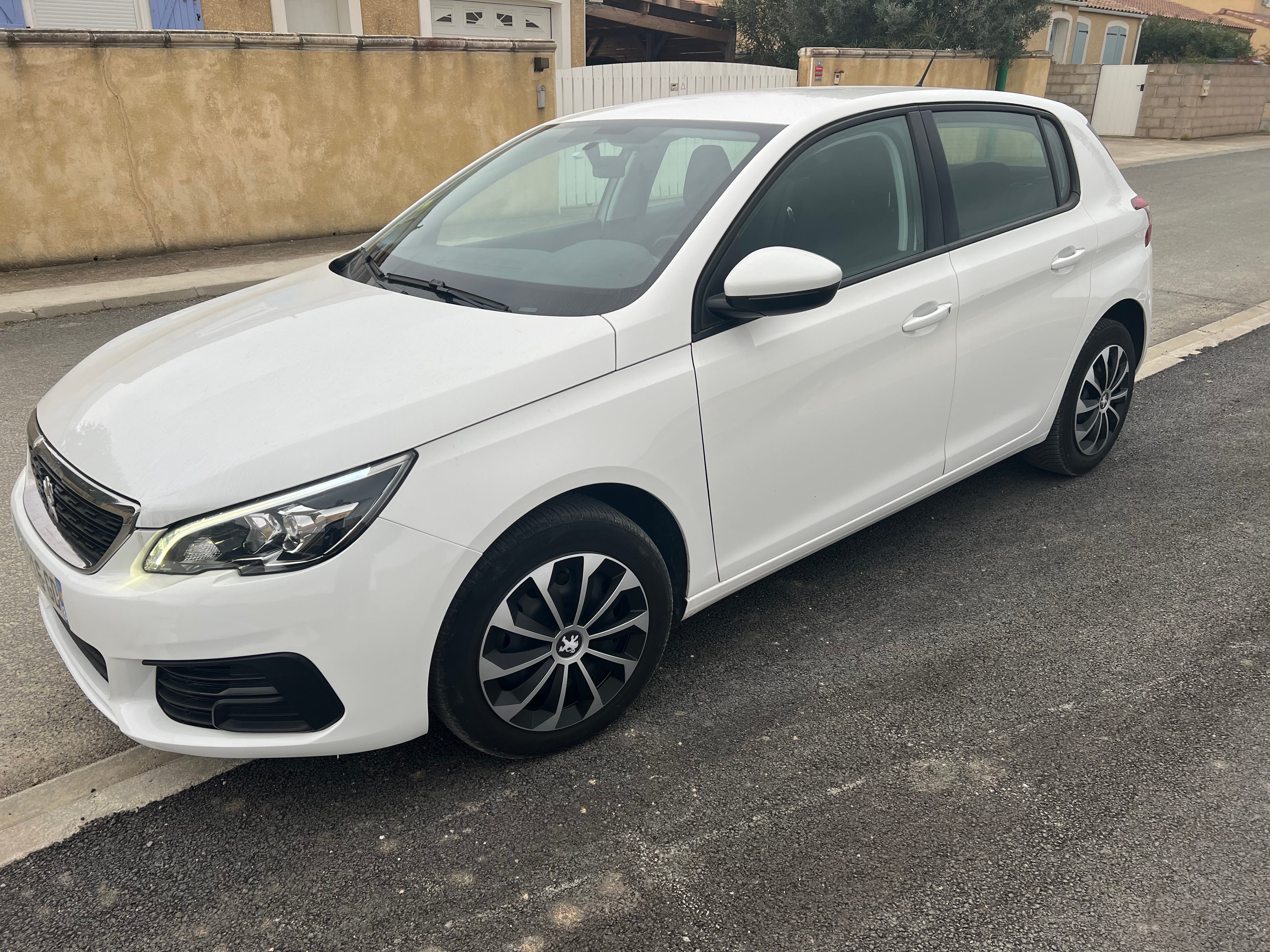 Peugeot 308 1.5 HDI 130 cv, 2019, Diesel