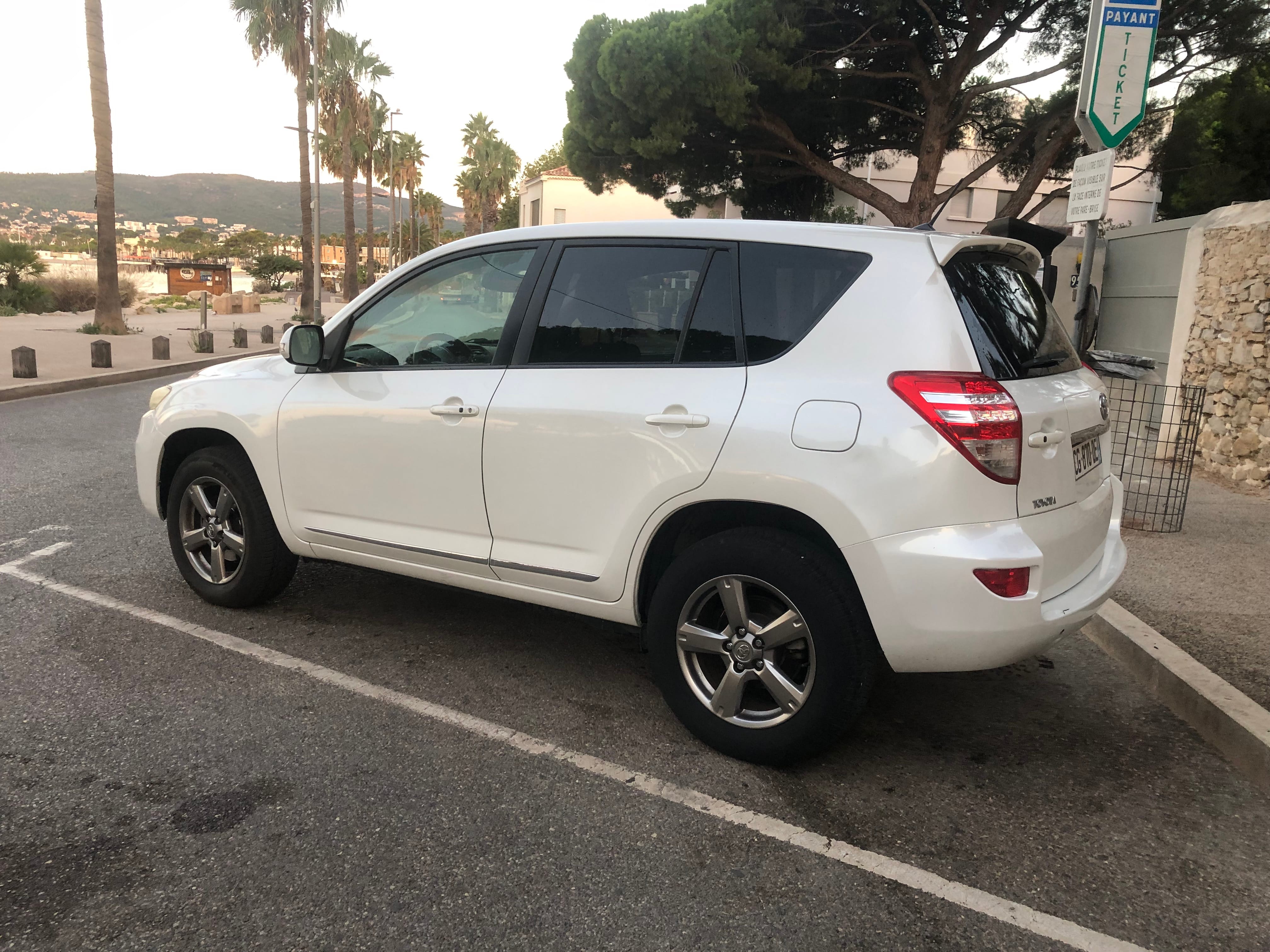 Toyota RAV4 avec Caméra de recul