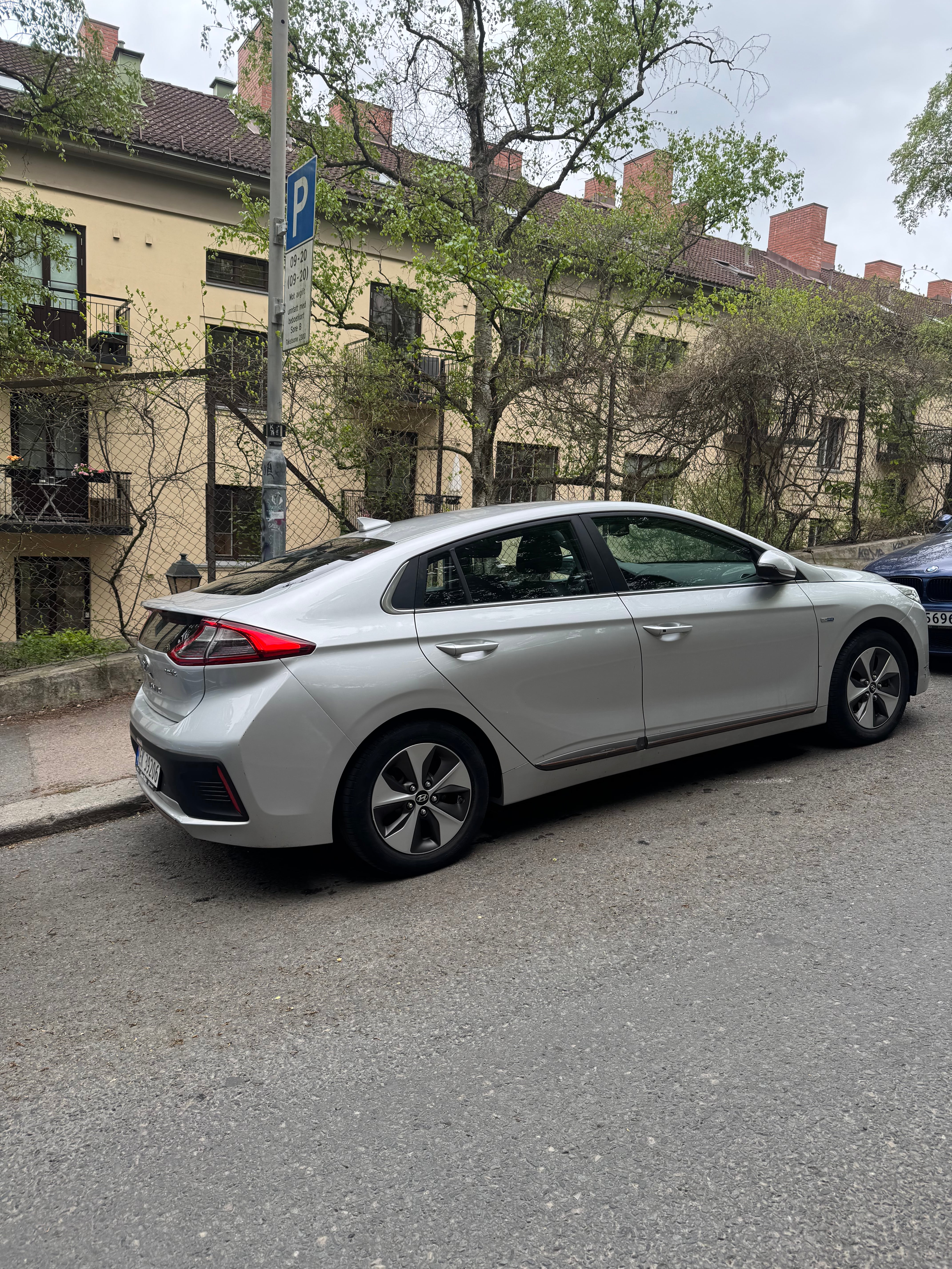 Hyundai Ioniq med Ryggekamera