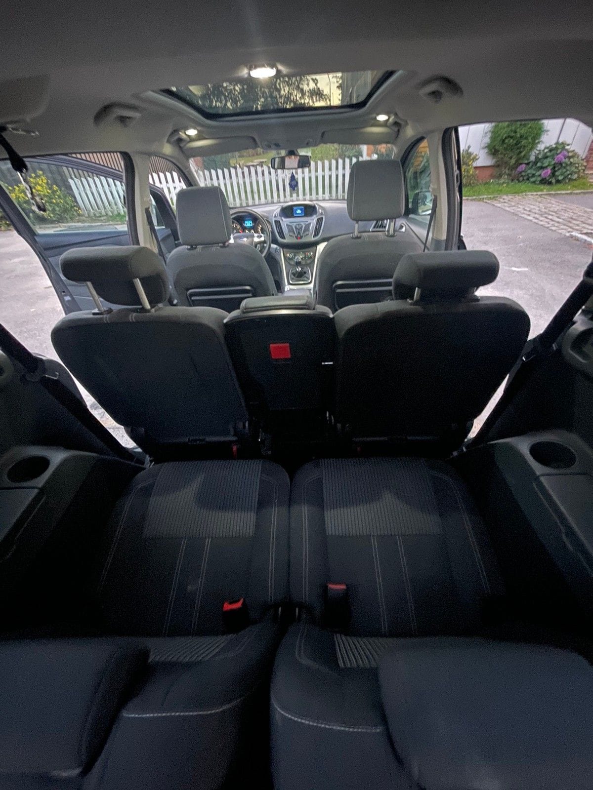 Ford C-Max med Skiboks