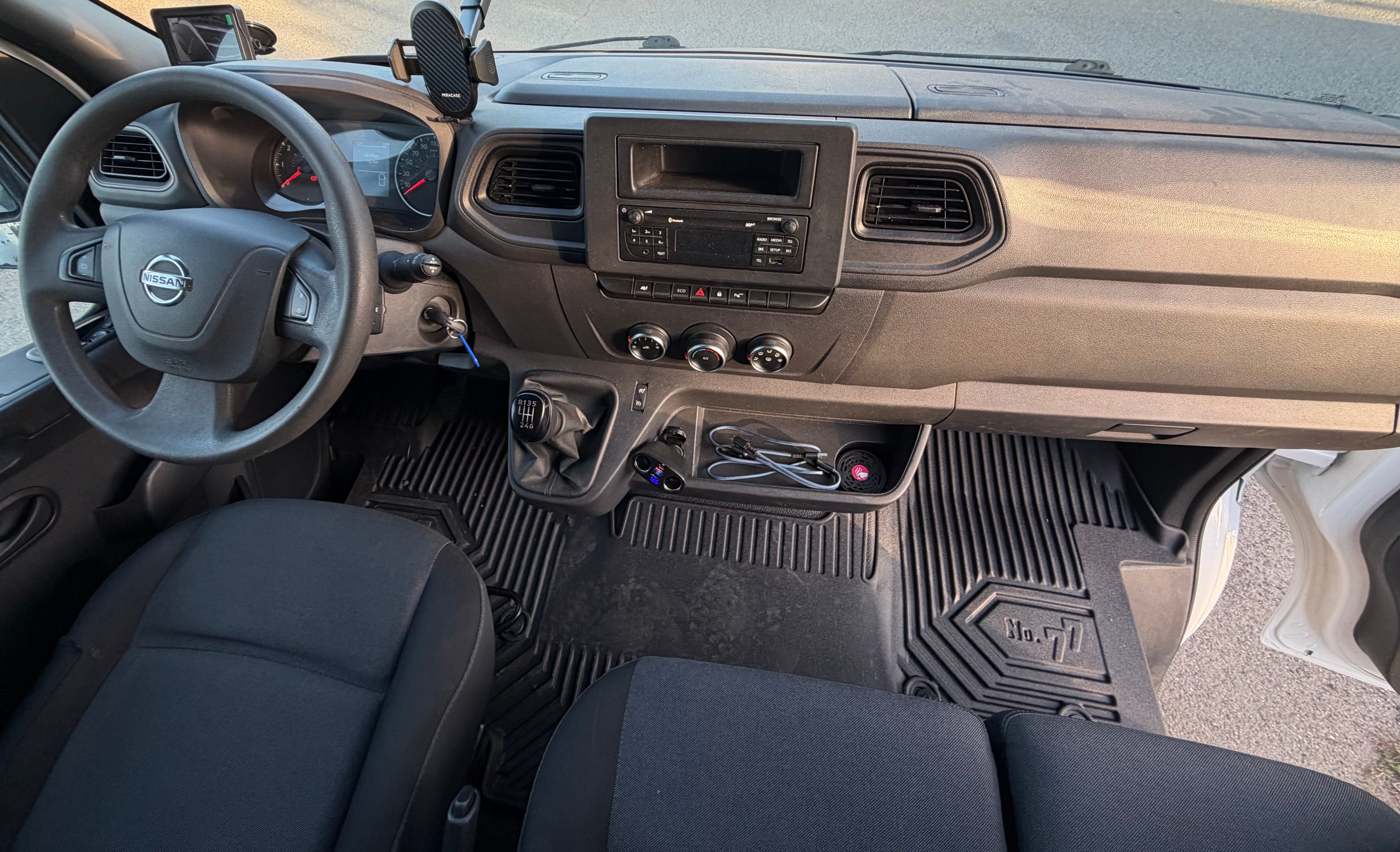 Nissan NV400 avec Android Auto