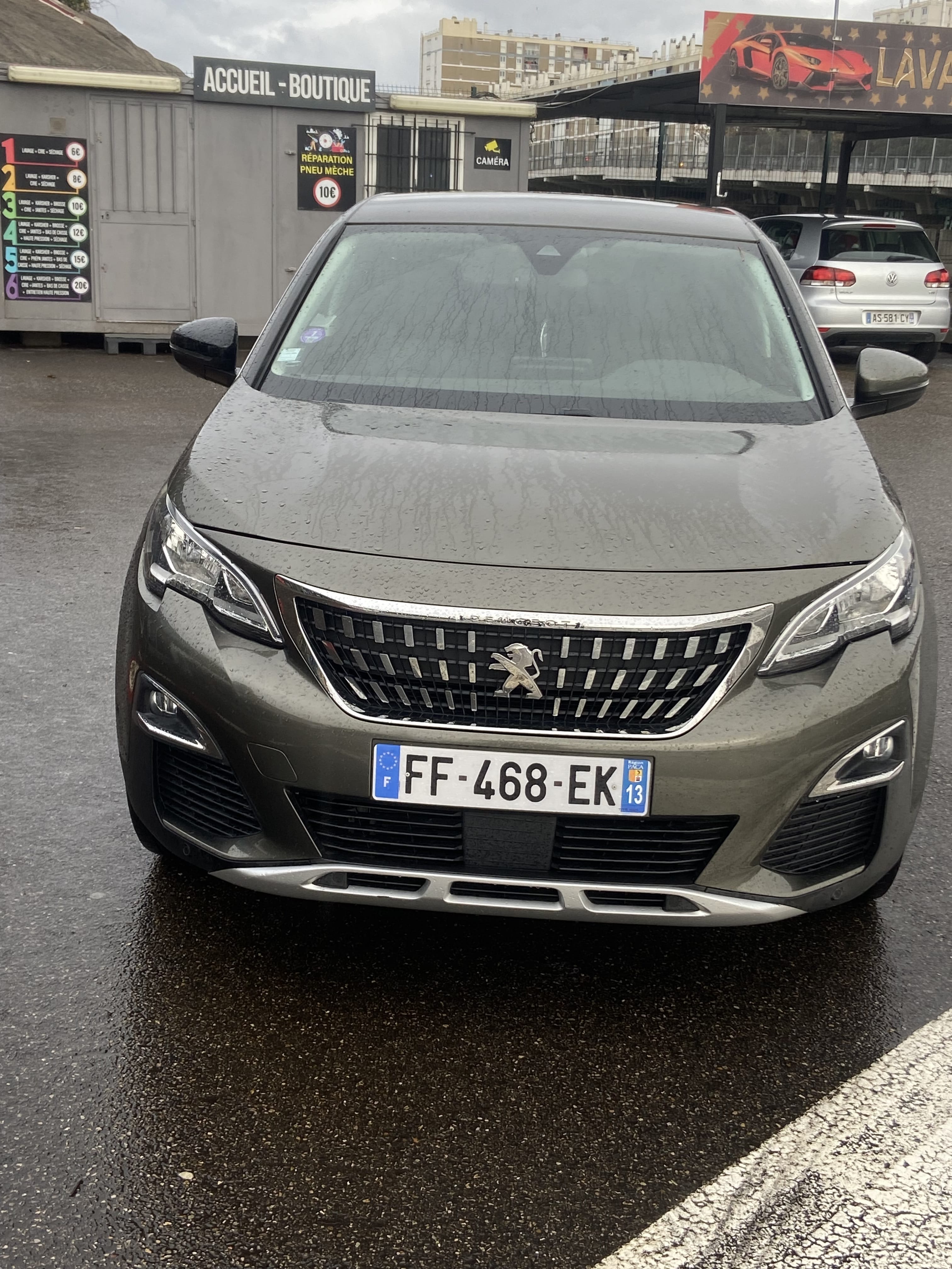 Peugeot 3008 1,6 essence met GPS