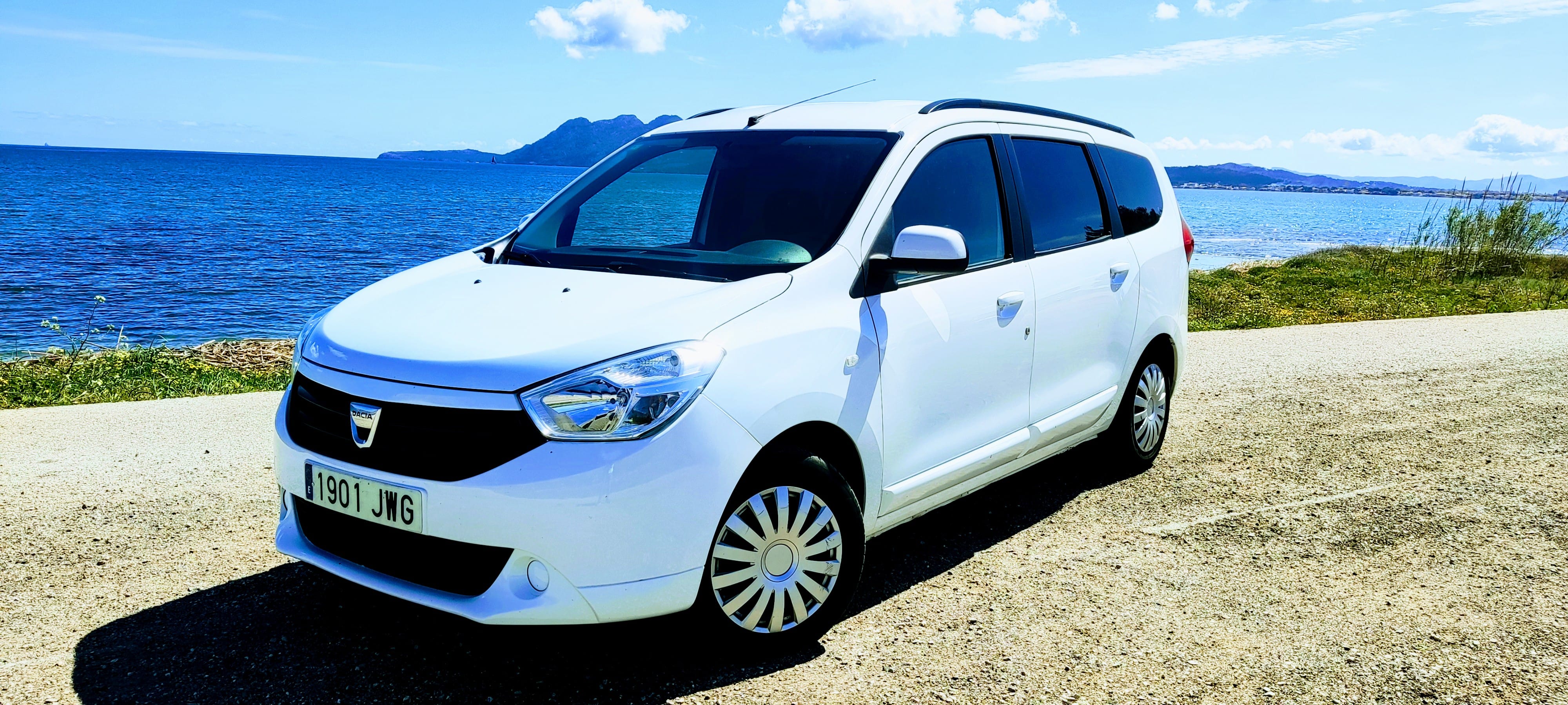 Dacia Lodgy, 2017, Gasolina 95, 7 plazas