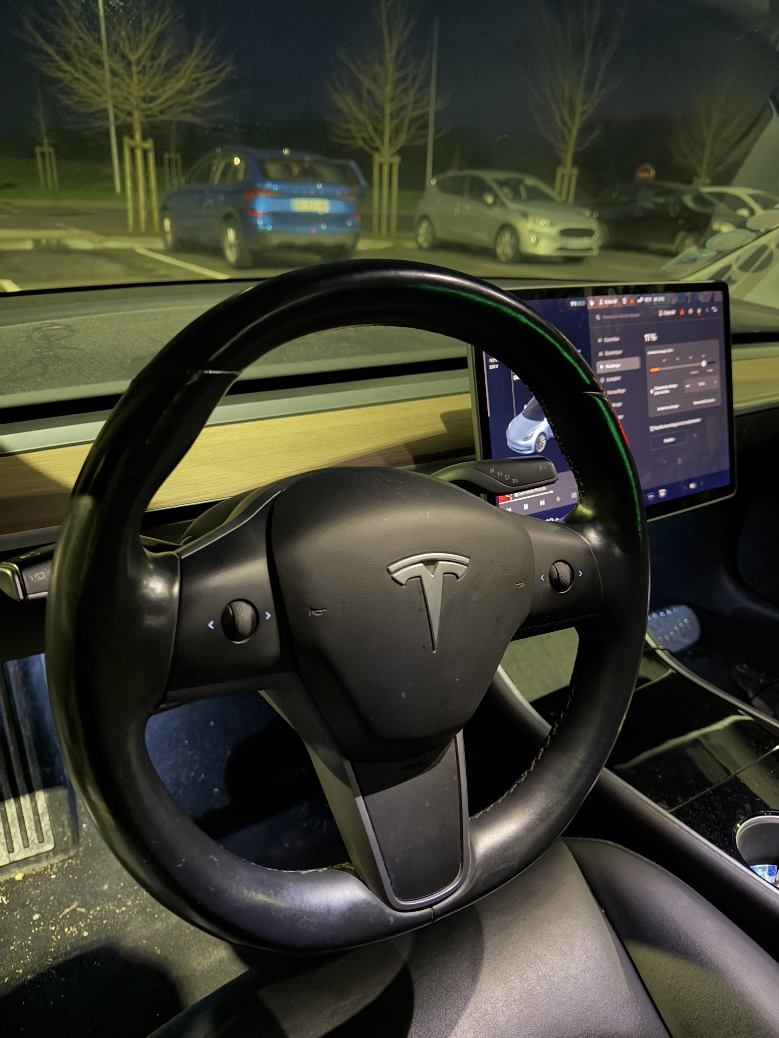 Tesla Model 3 Long Range avec GPS