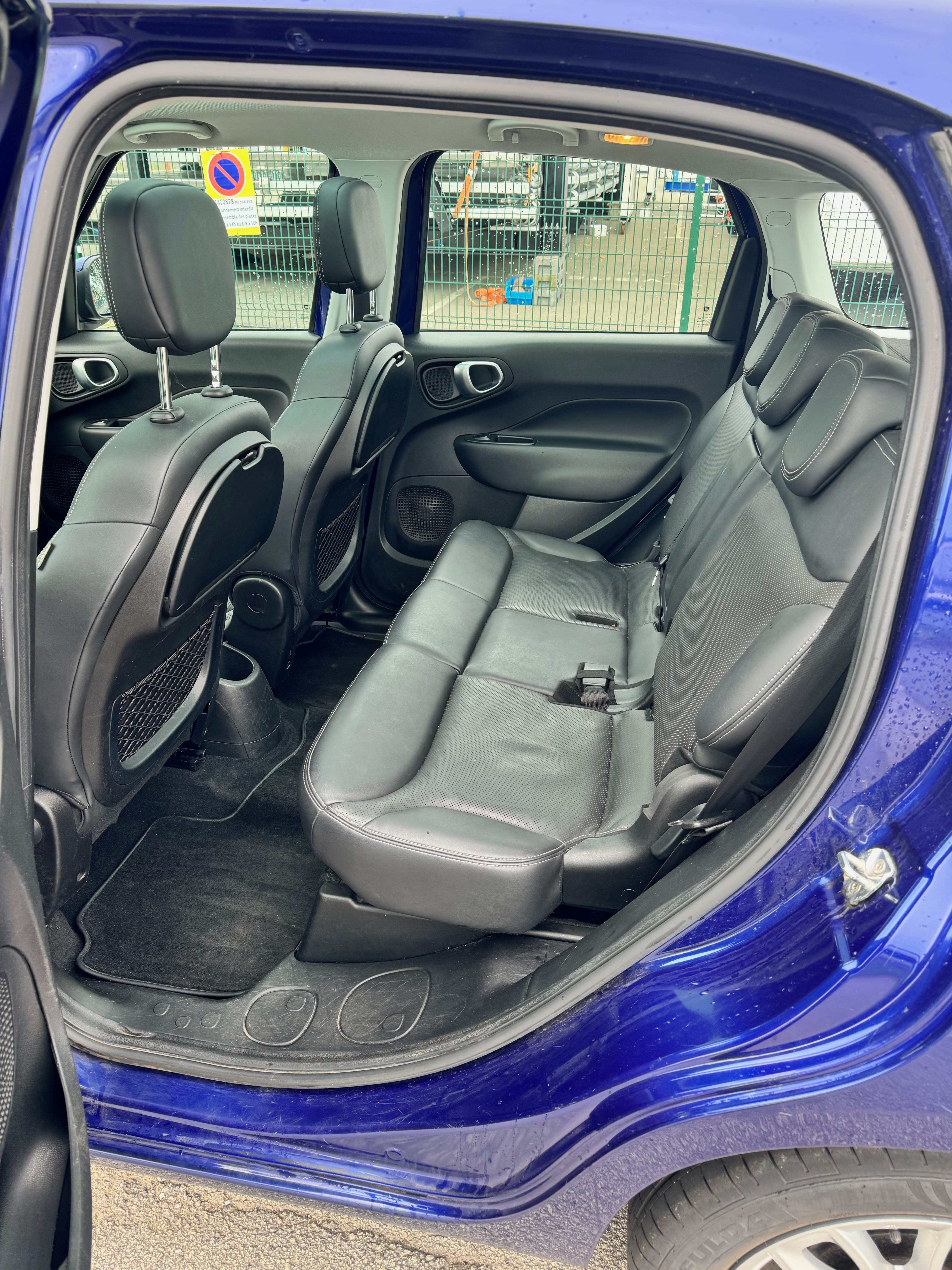 Fiat 500L avec Entrée audio / iPod