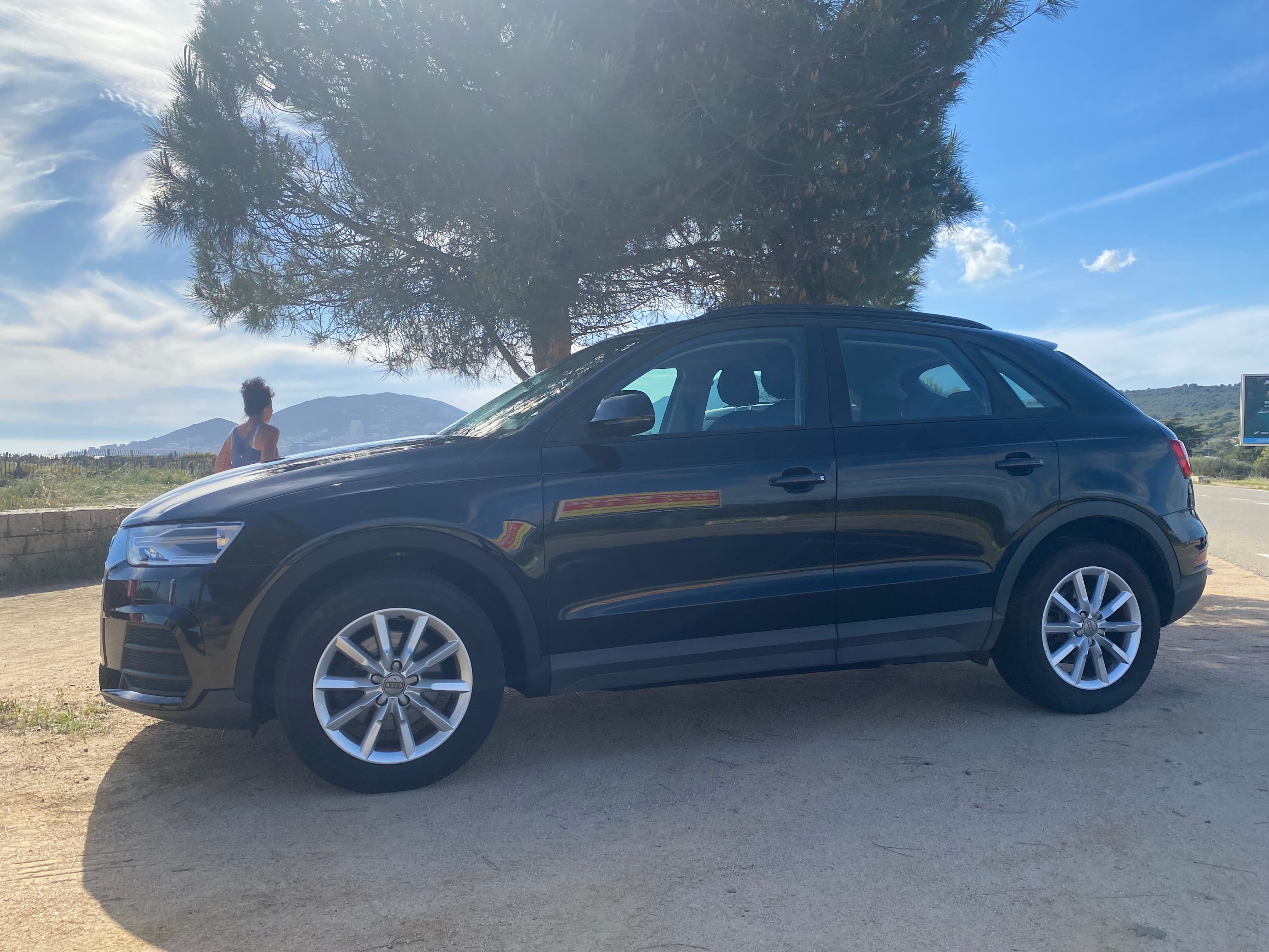 Audi Q3 2.0T Premium mit Klimaanlage