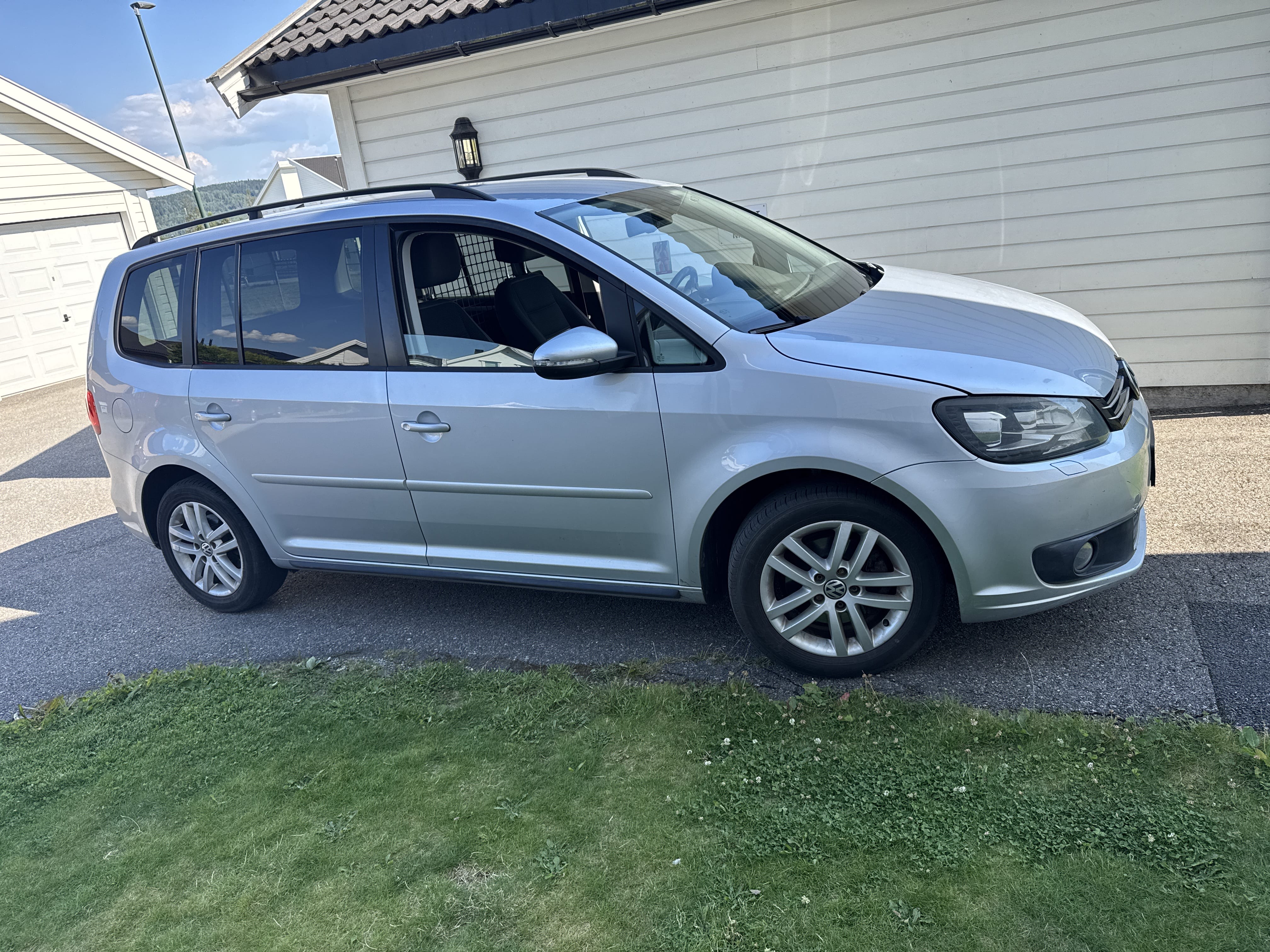 Volkswagen Touran med Aircondition