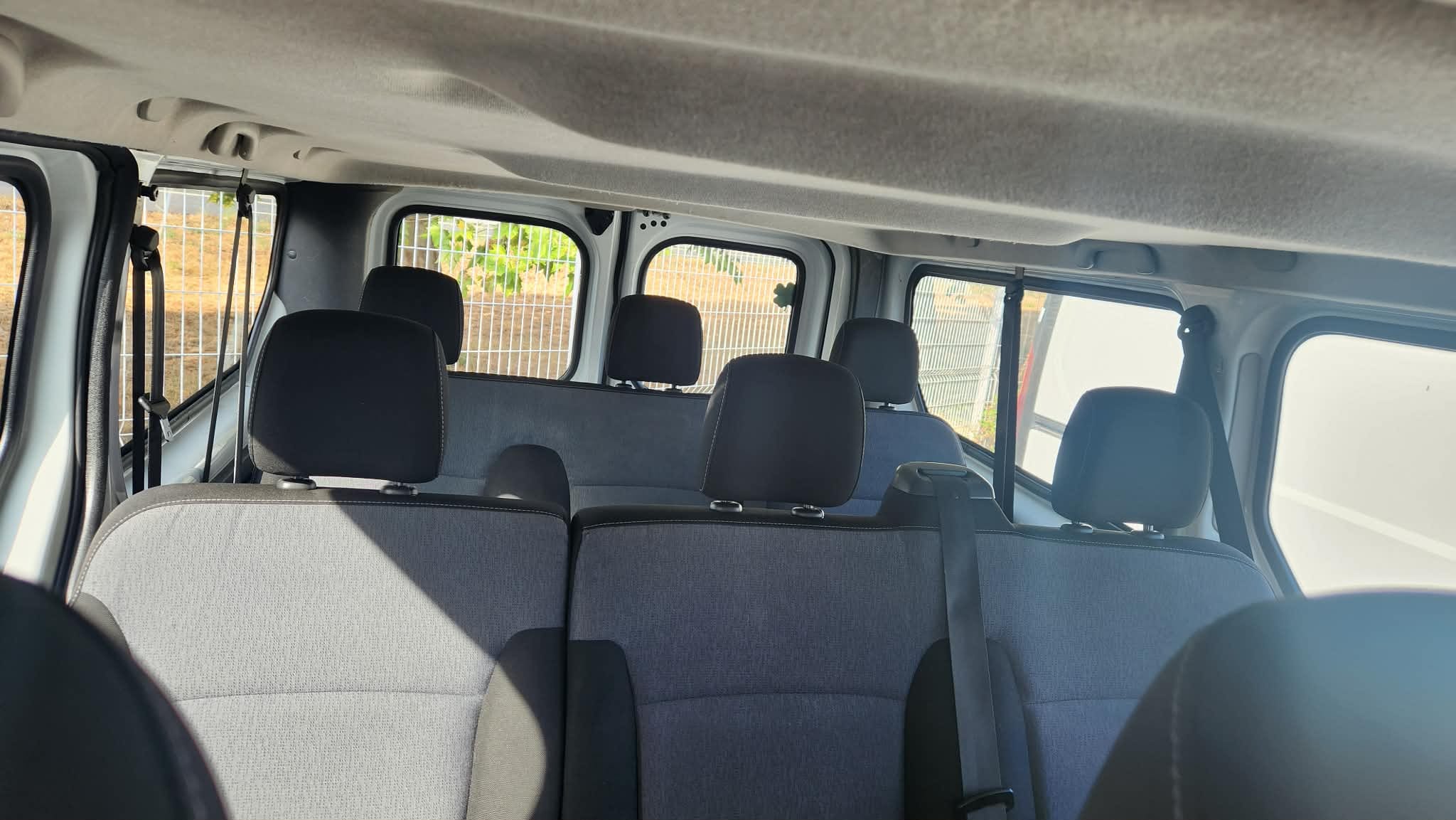 Opel Vivaro Combi avec Audio Bluetooth