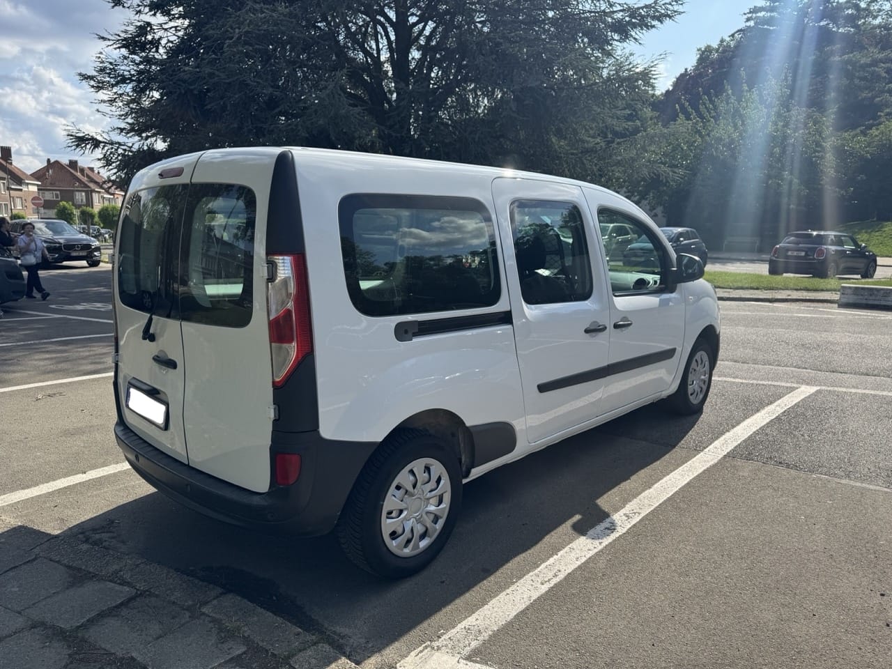 Renault Kangoo Bestelwagen Express Maxi 1.5 Blue dCi Confort met Audio- / iPod-ingang
