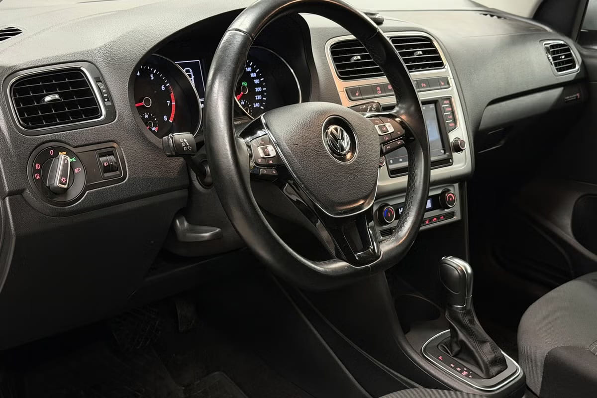 Volkswagen Polo med Cruisekontroll