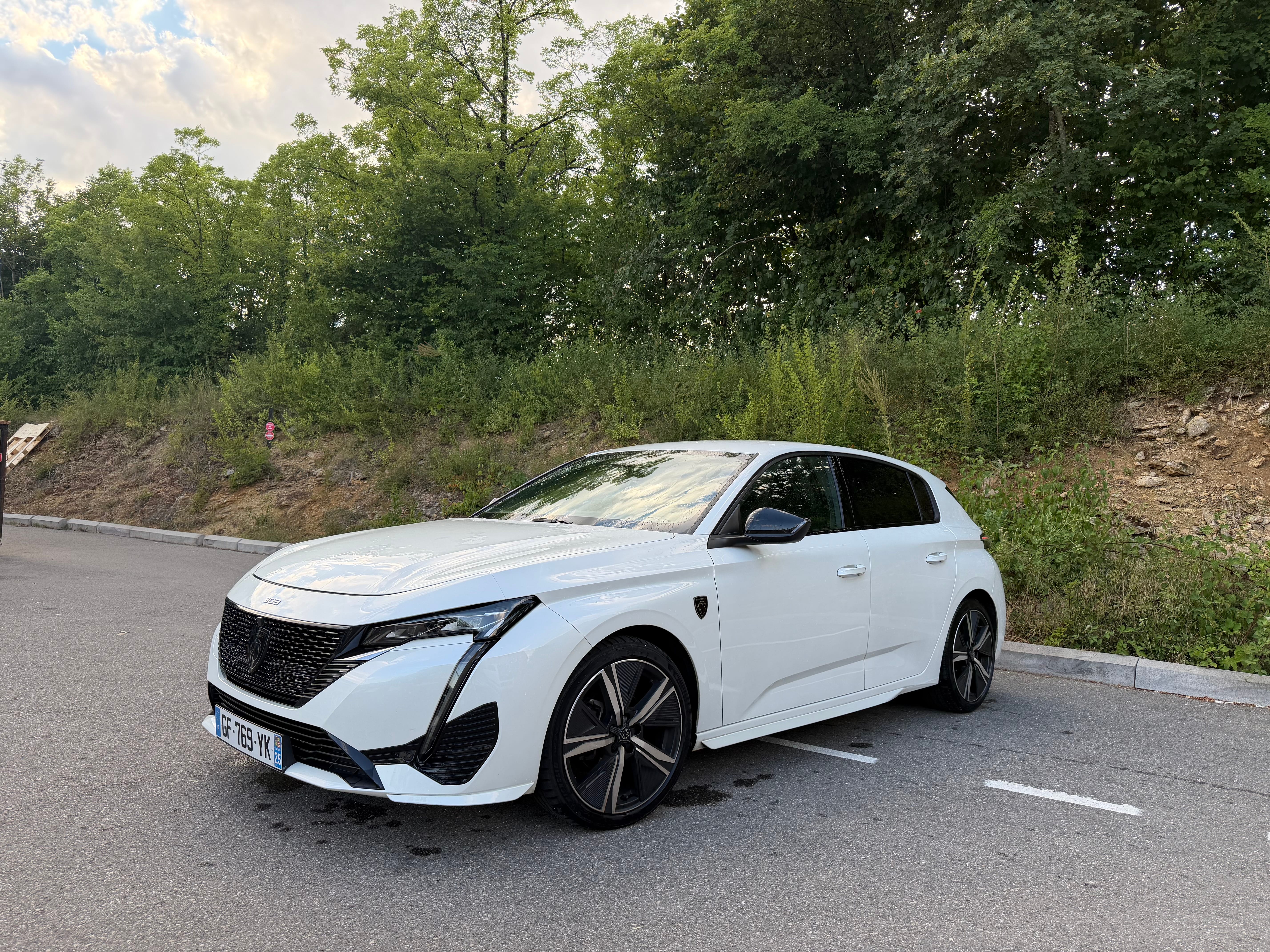 Peugeot 308 GT, 2022, Essence 98, automatique