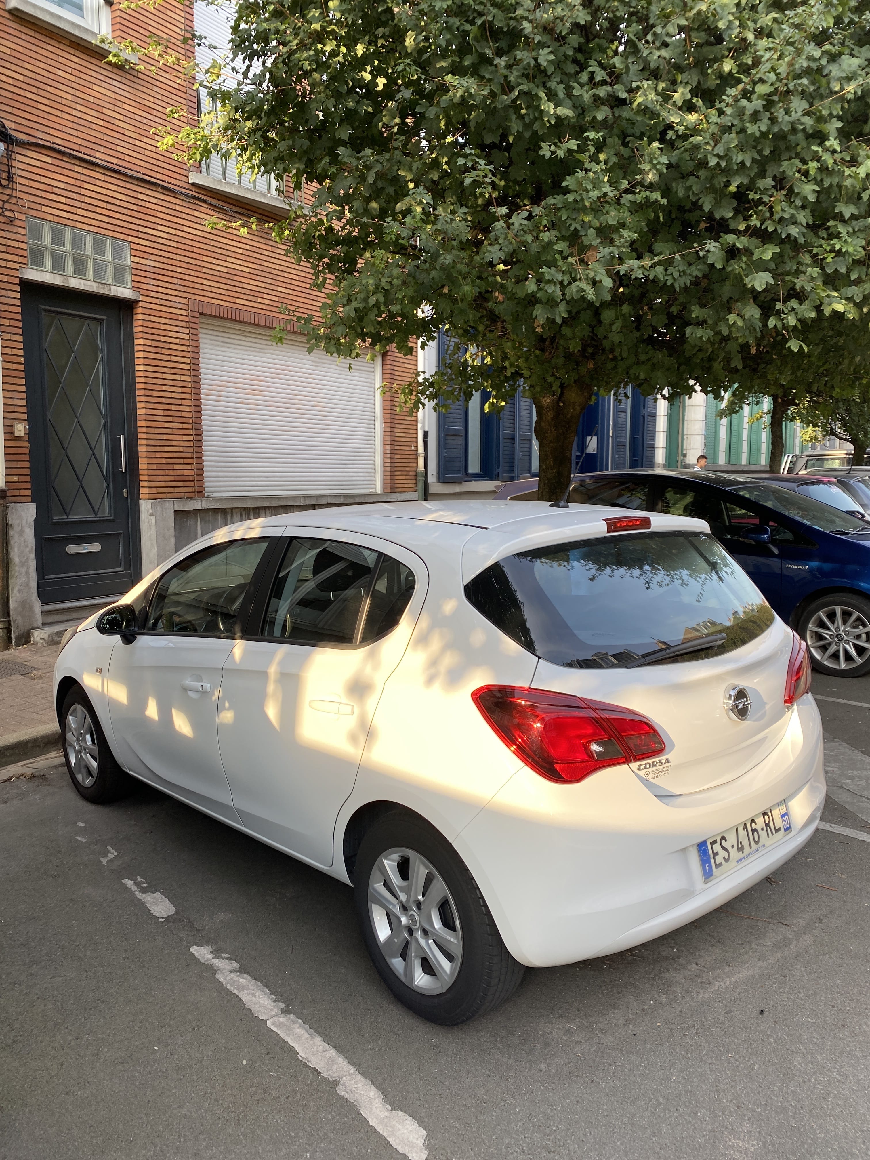Opel Corsa avec Régulateur de vitesse