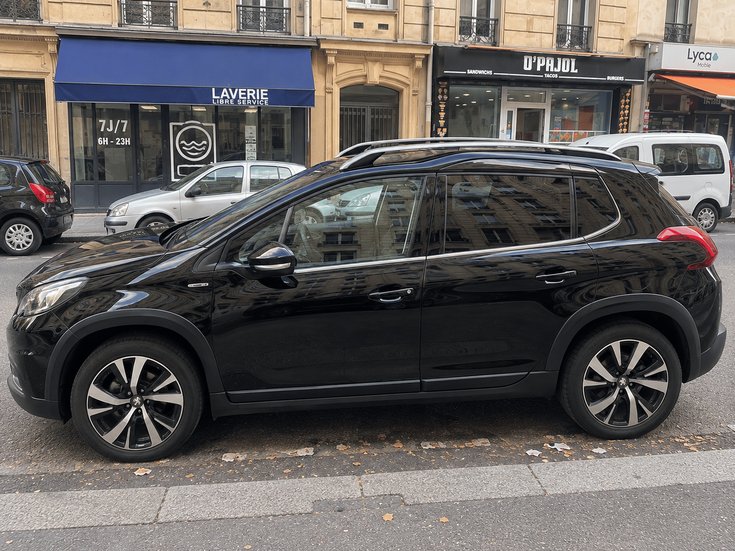 Peugeot 2008 avec Climatisation