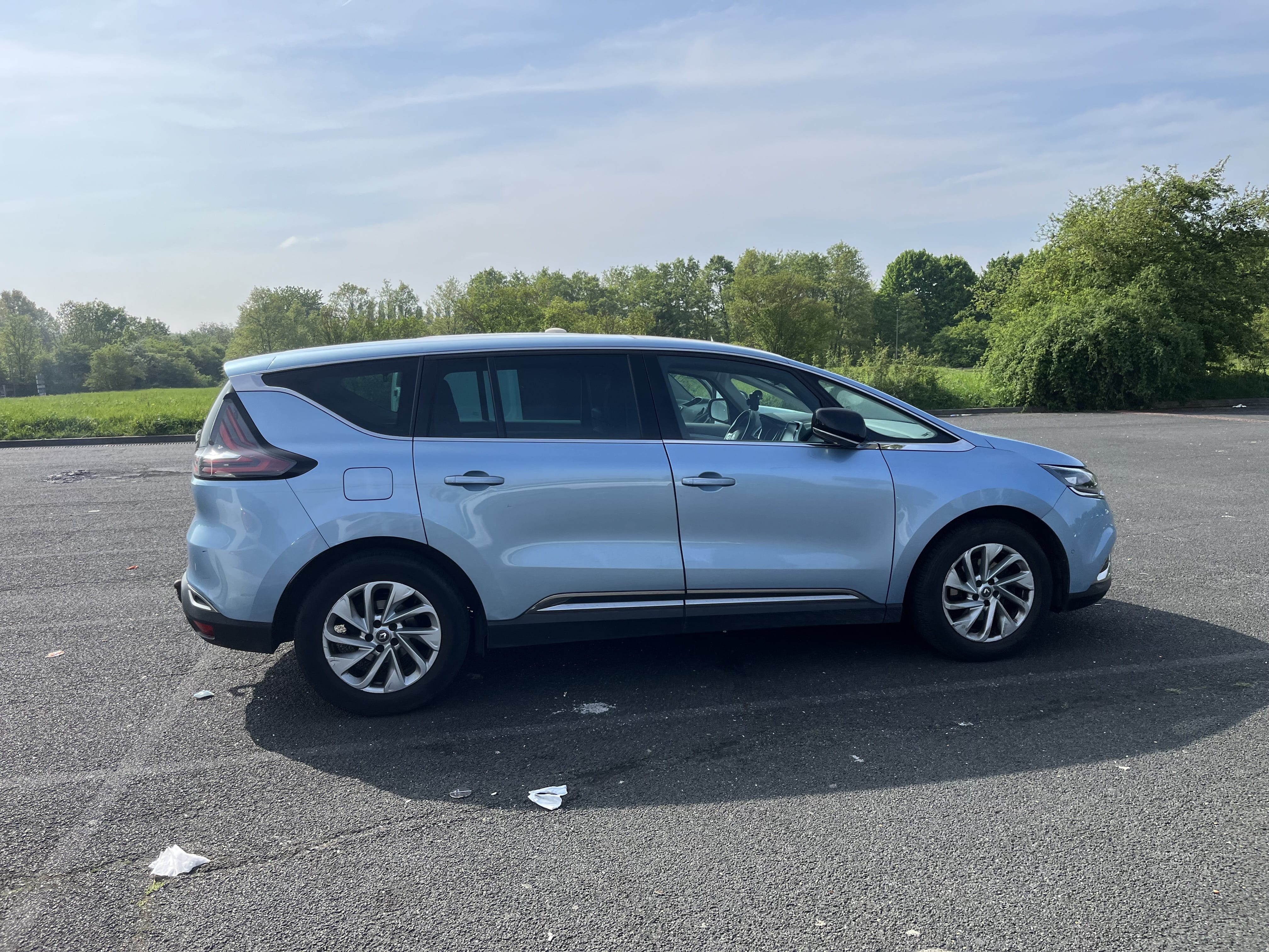 Renault Espace avec Coffre de toit