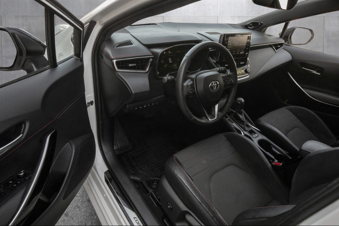 Toyota Corolla Touring Sports Dynamic Hybrid met Apple CarPlay