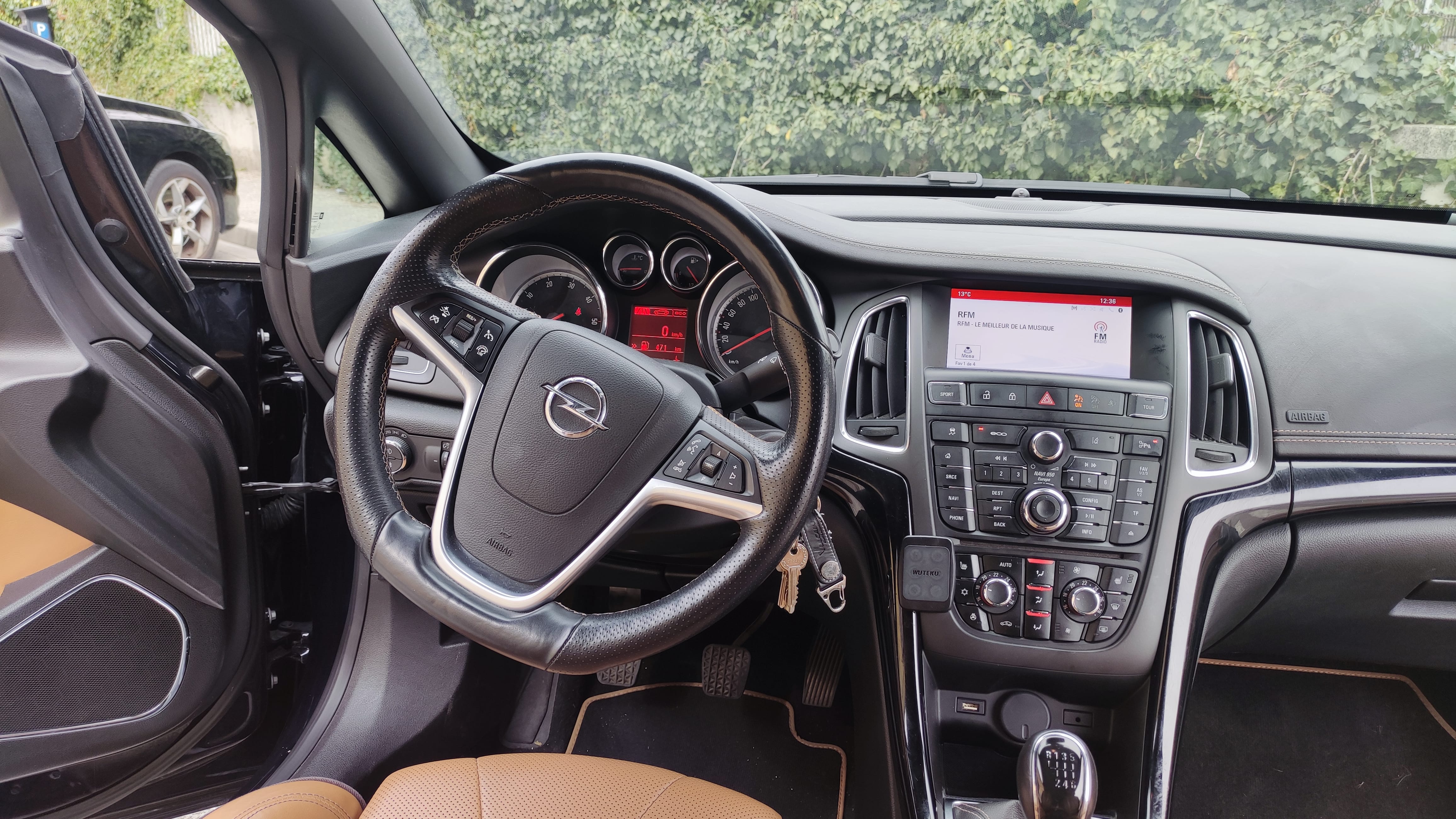 Opel Cascada avec Siège bébé