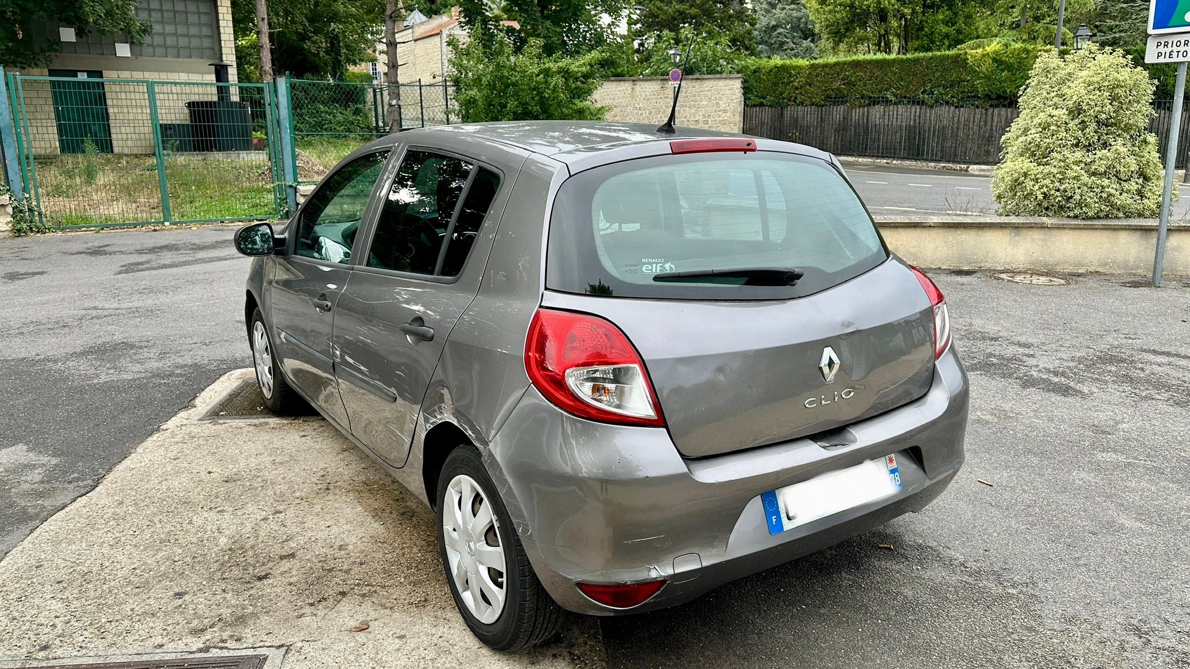Renault Clio 1.2 75cv avec Audio Bluetooth