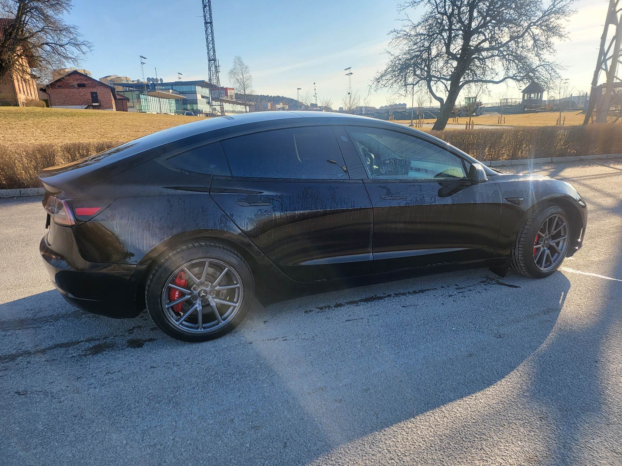 Tesla Model 3 Long Range 4x4 med GPS