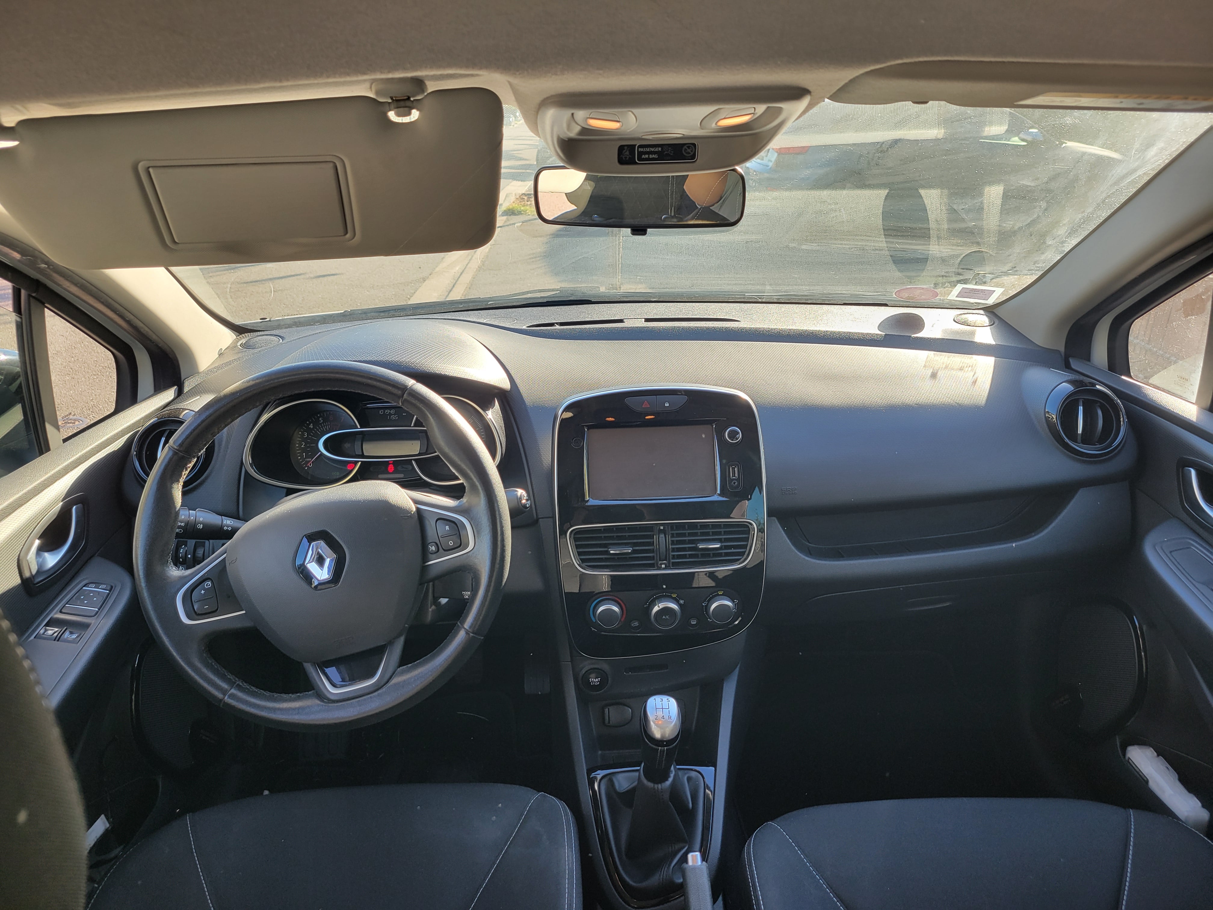 Renault Clio 90 ch  tce avec Régulateur de vitesse