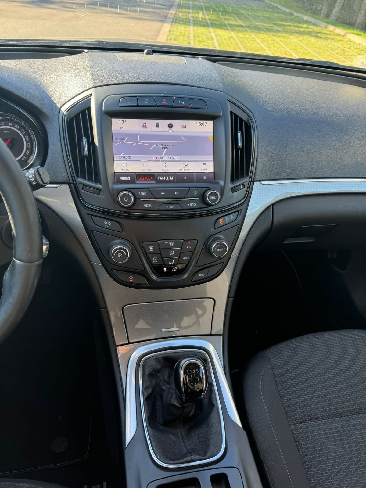 Opel Insignia avec Climatisation