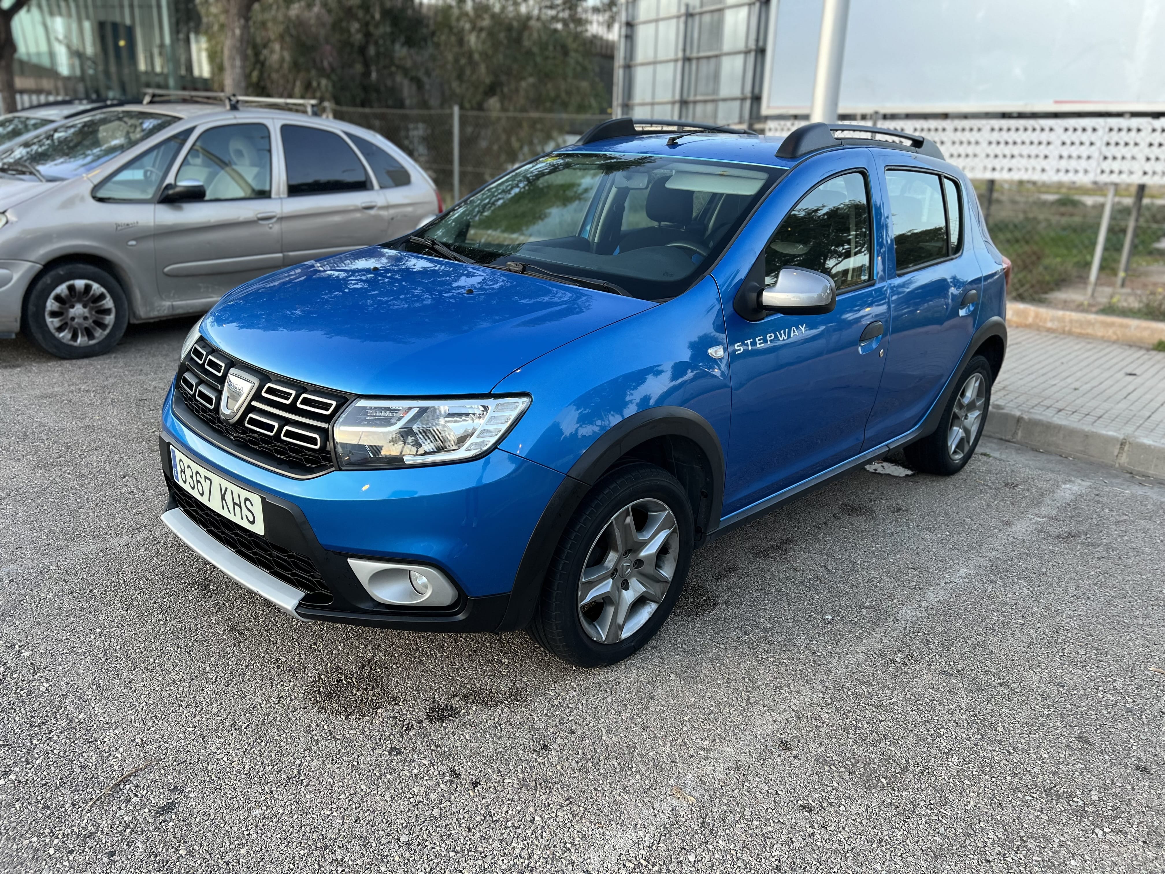 Dacia Sandero Stepway Gasolina 95 avec Climatisation