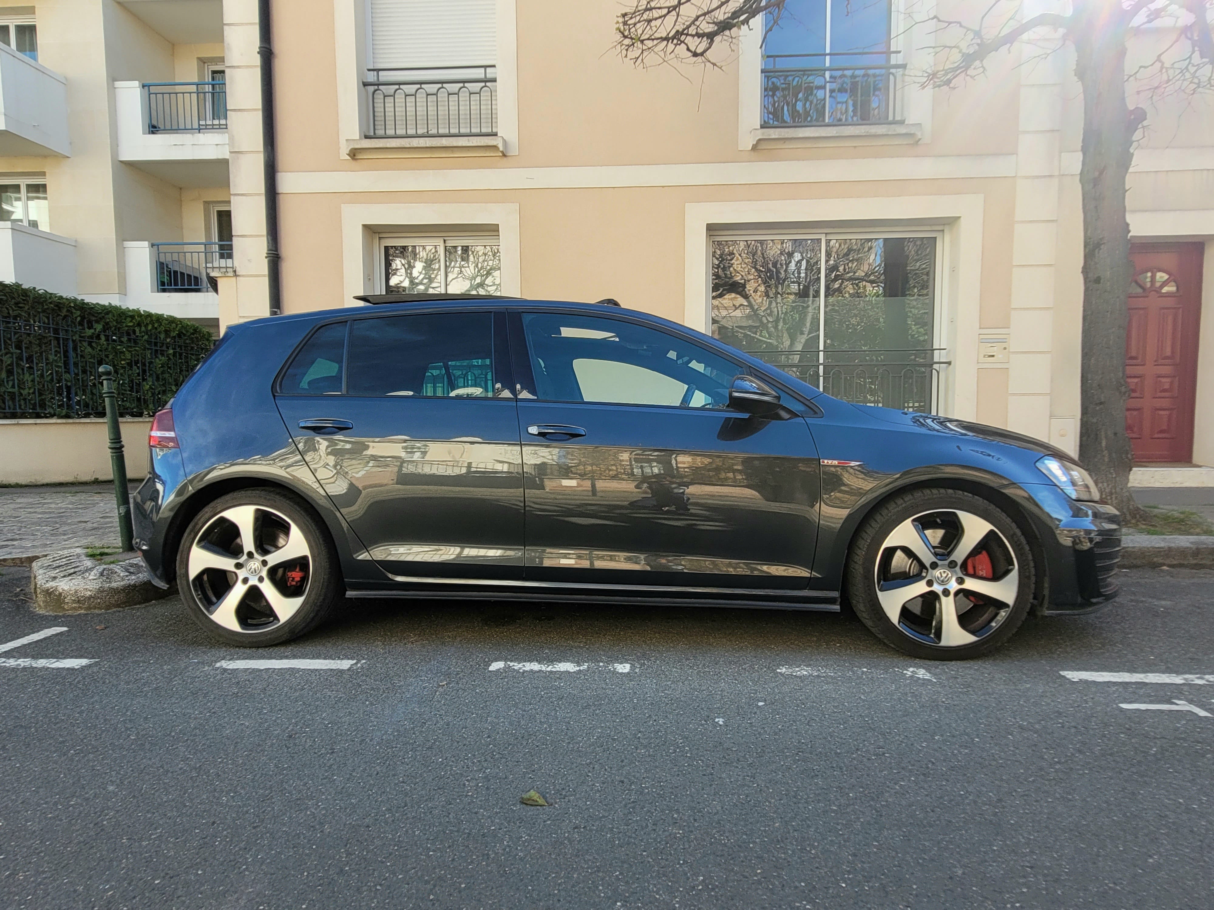Volkswagen Golf GTI avec Climatisation