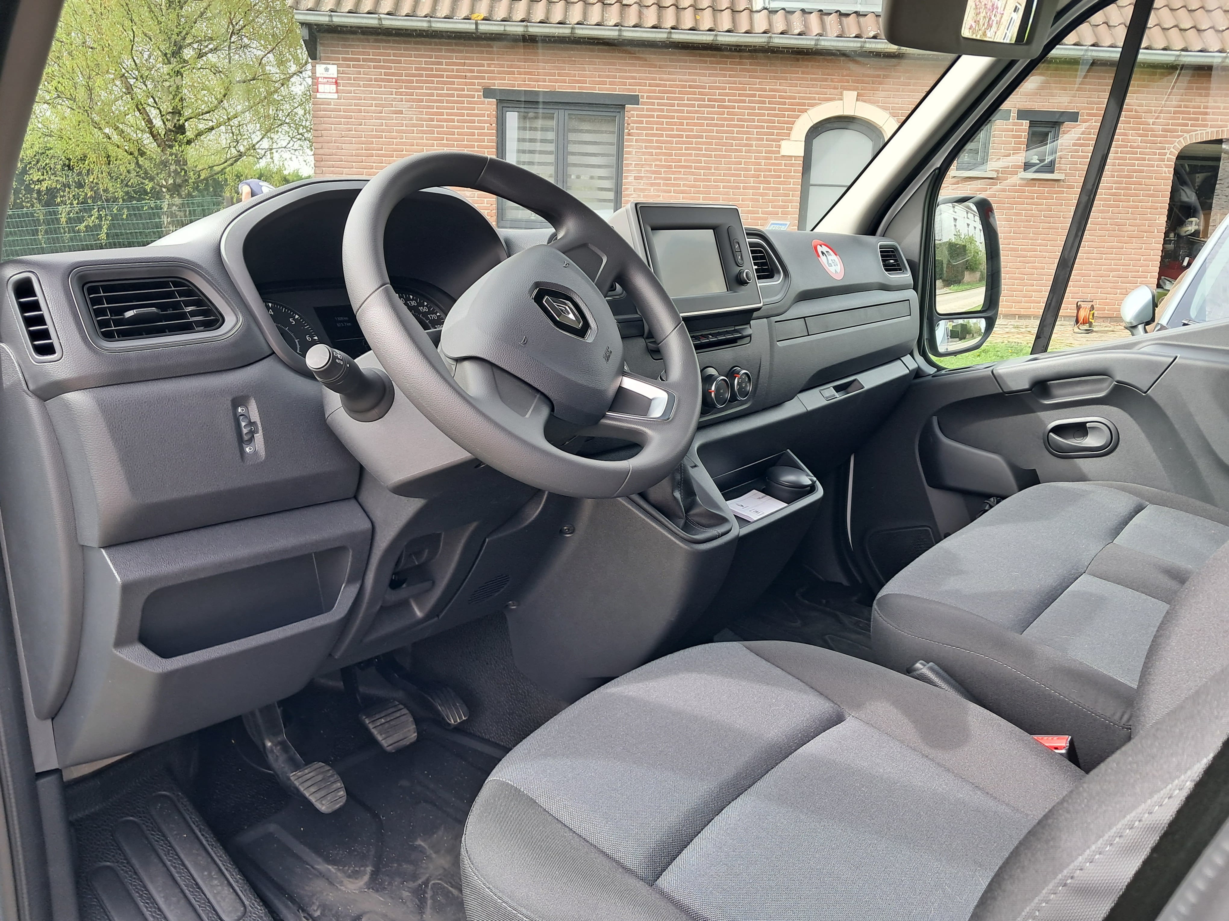 Renault Master 2.3 DCI met Cruise control