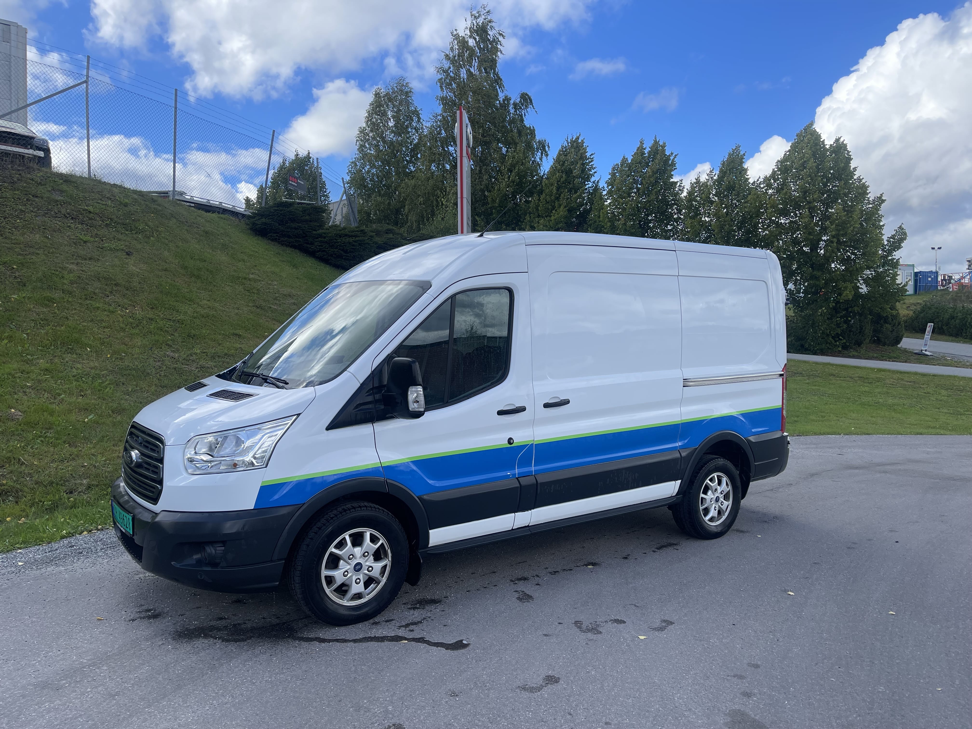 Ford Transit AWD 4 hjulstrekk / hengerfeste, 2017, Diesel