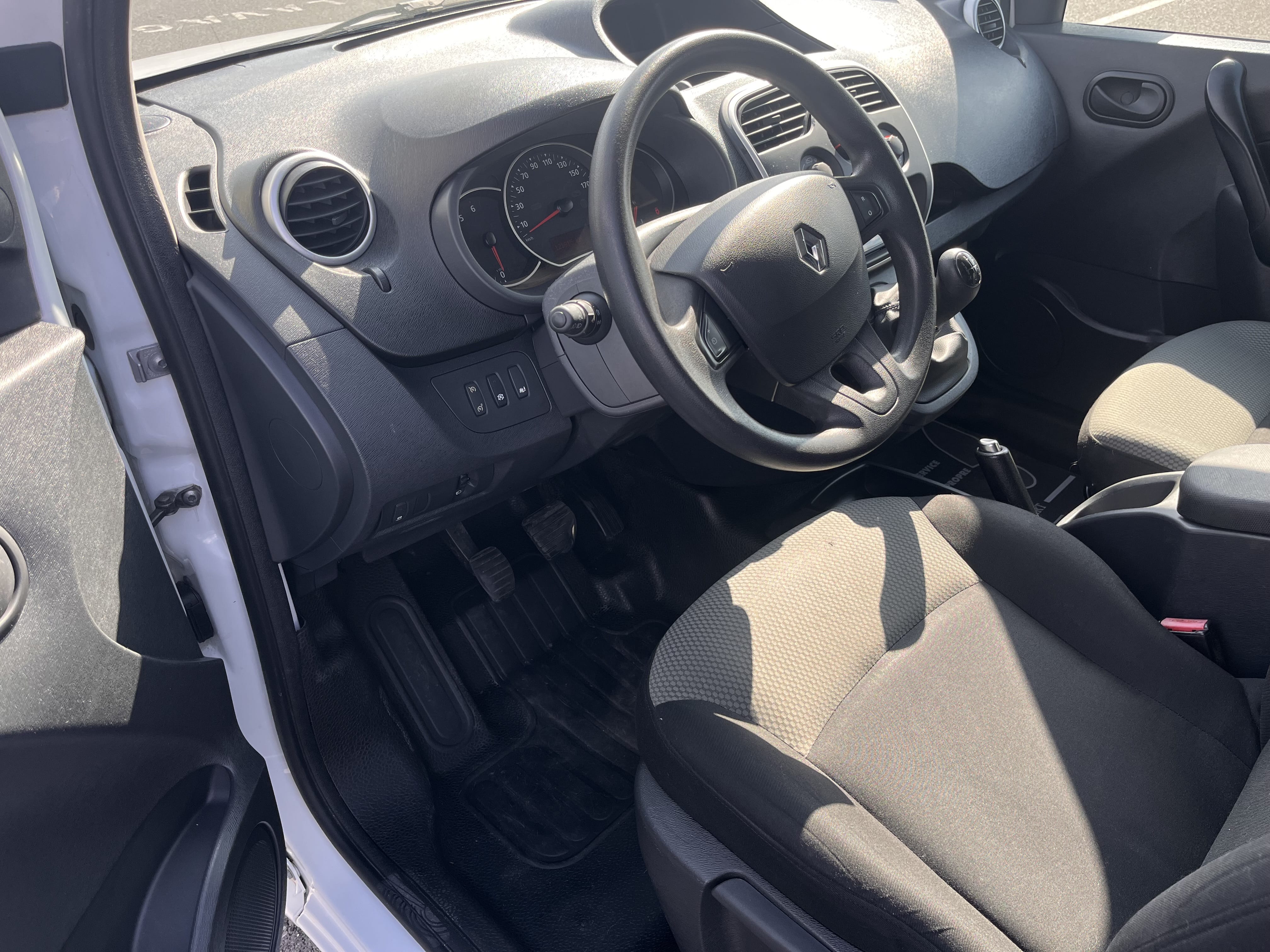 Renault Kangoo Express - Idéal Déménagement