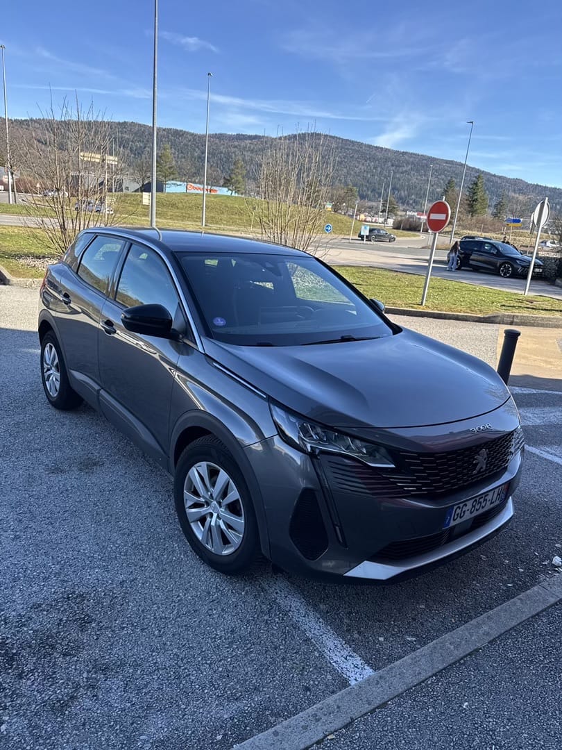 Peugeot 3008, 2022, Essence 95, automatique