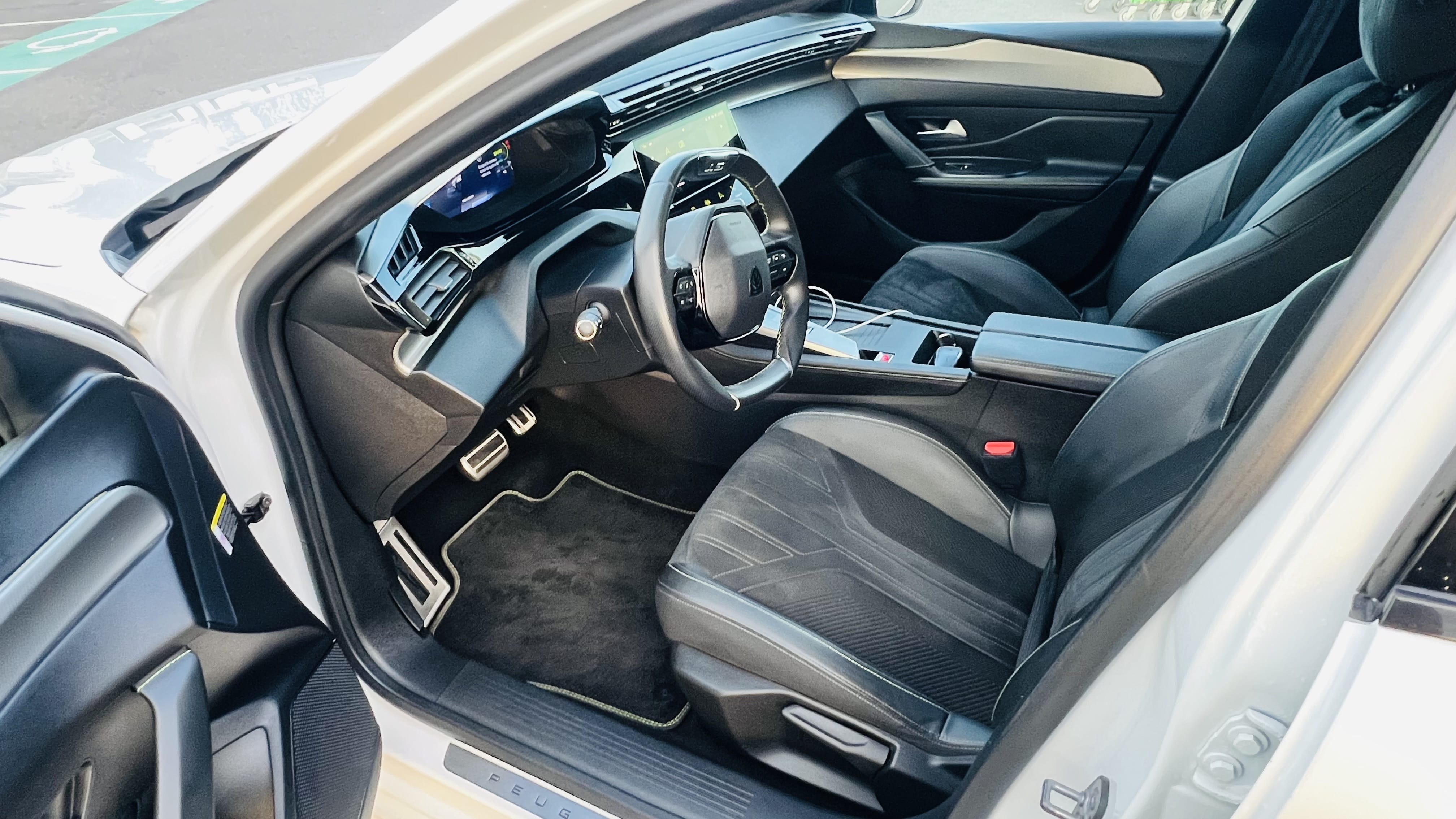 Peugeot 308 GT avec Régulateur de vitesse