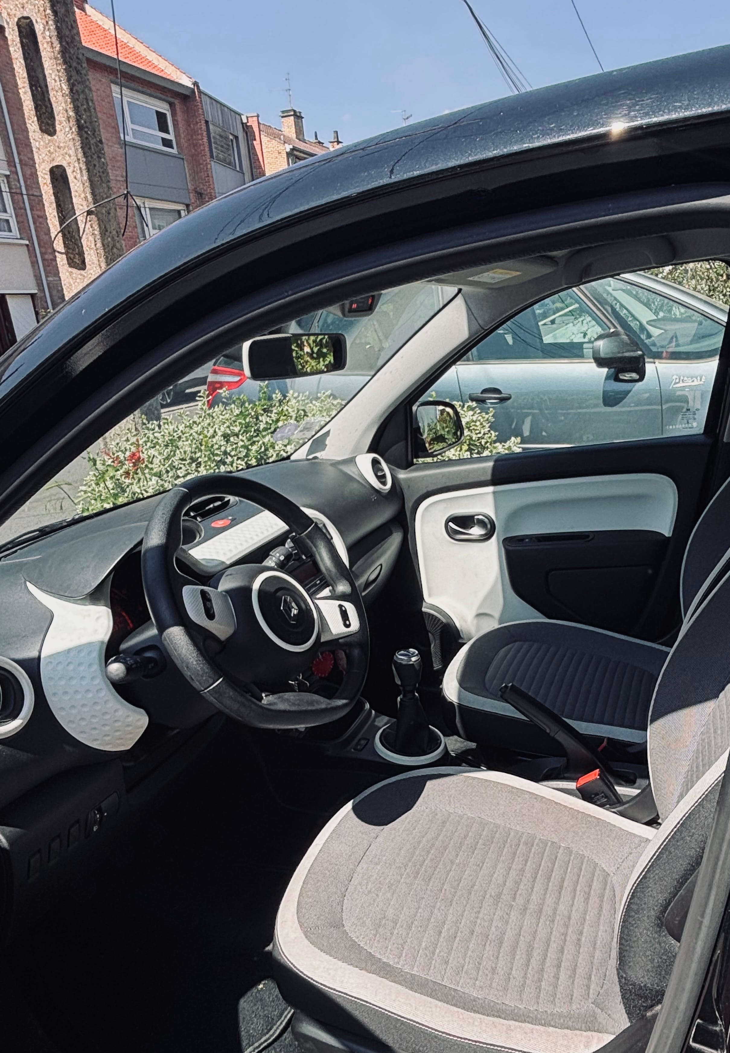 Renault Twingo III avec Régulateur de vitesse