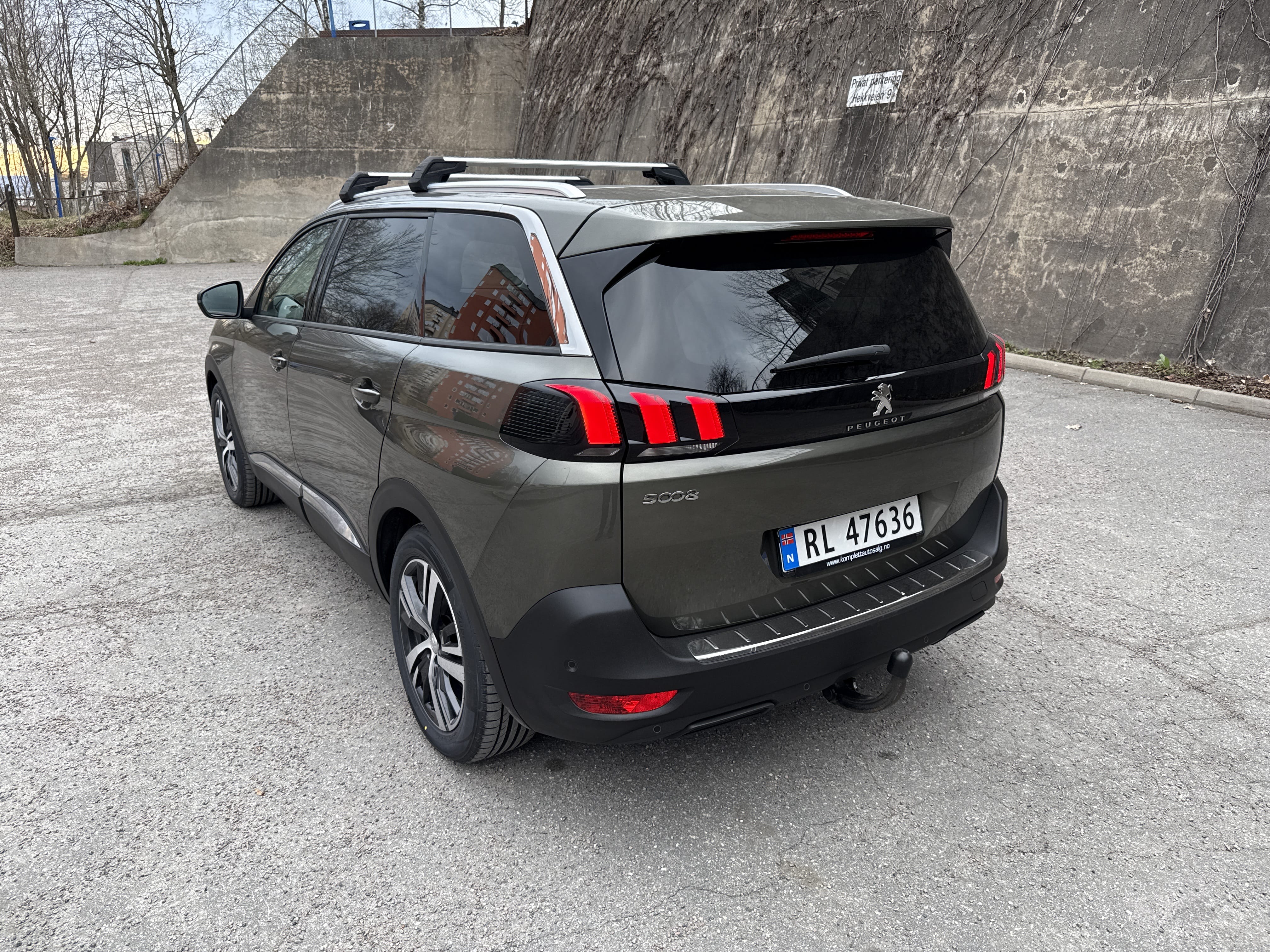 Peugeot 5008 med GPS