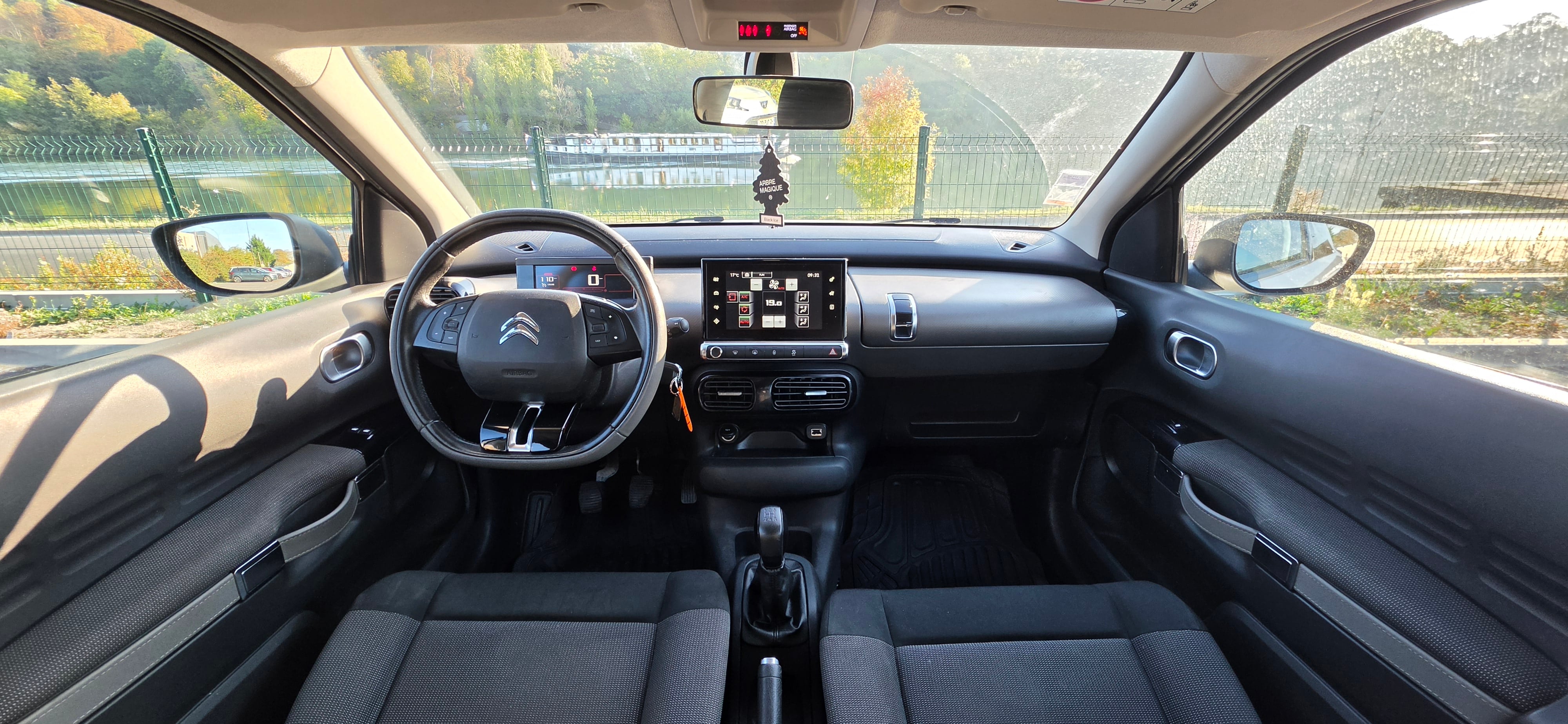 Citroen C4 Cactus avec Régulateur de vitesse