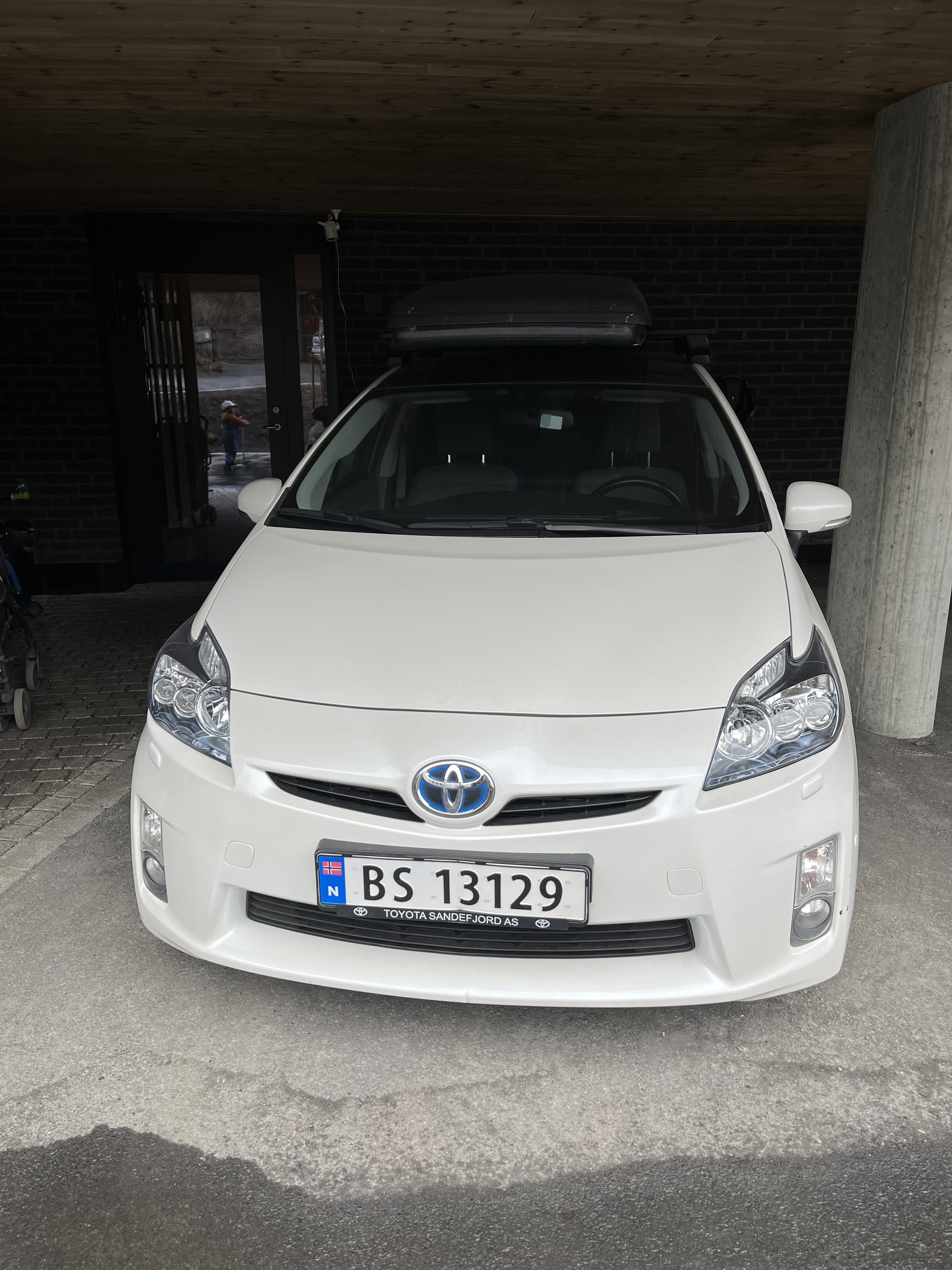 Toyota Prius, 2010, Blyfri 95 / Electric (hybrid), automatic