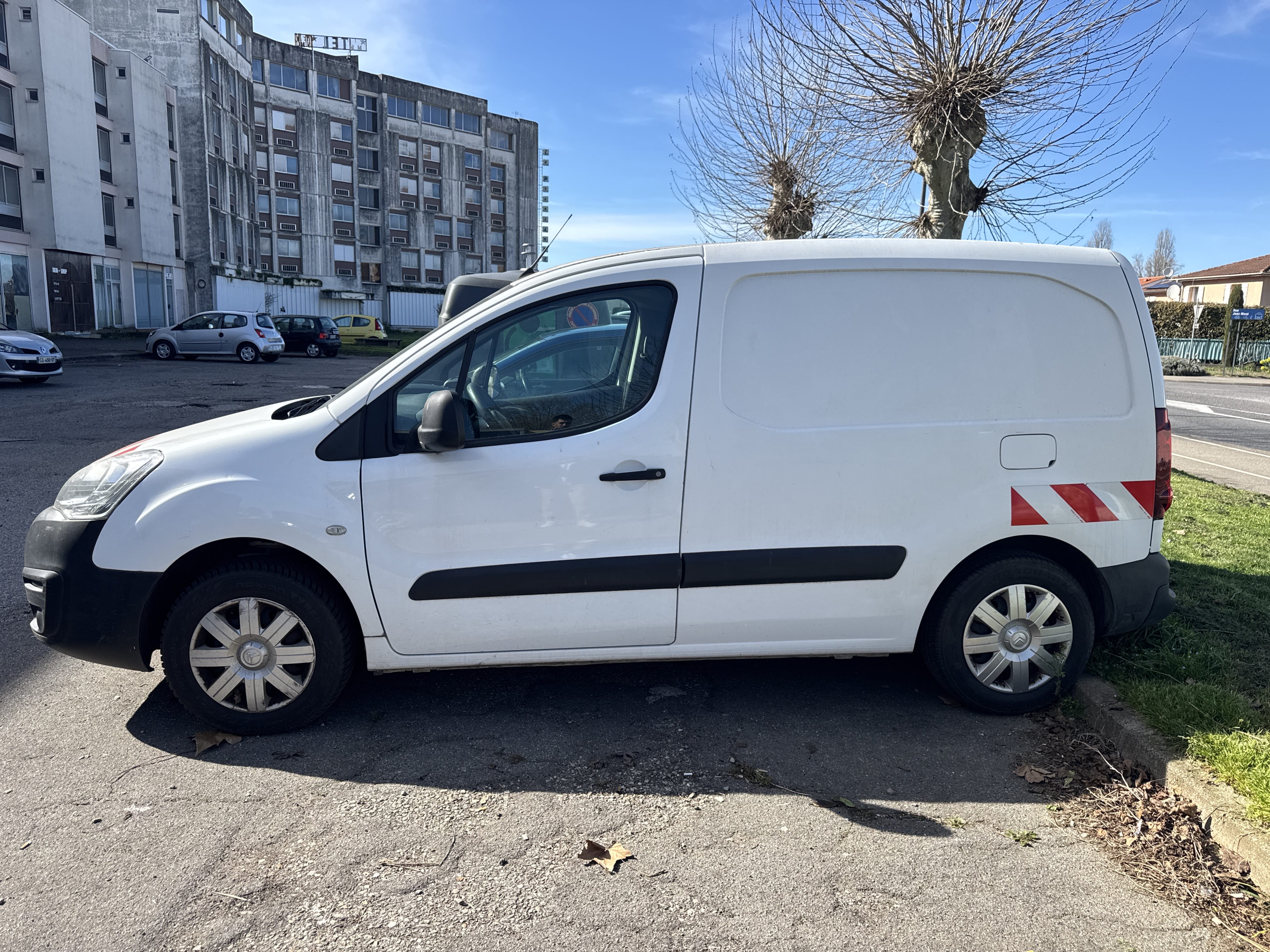 Peugeot Partner avec Climatisation