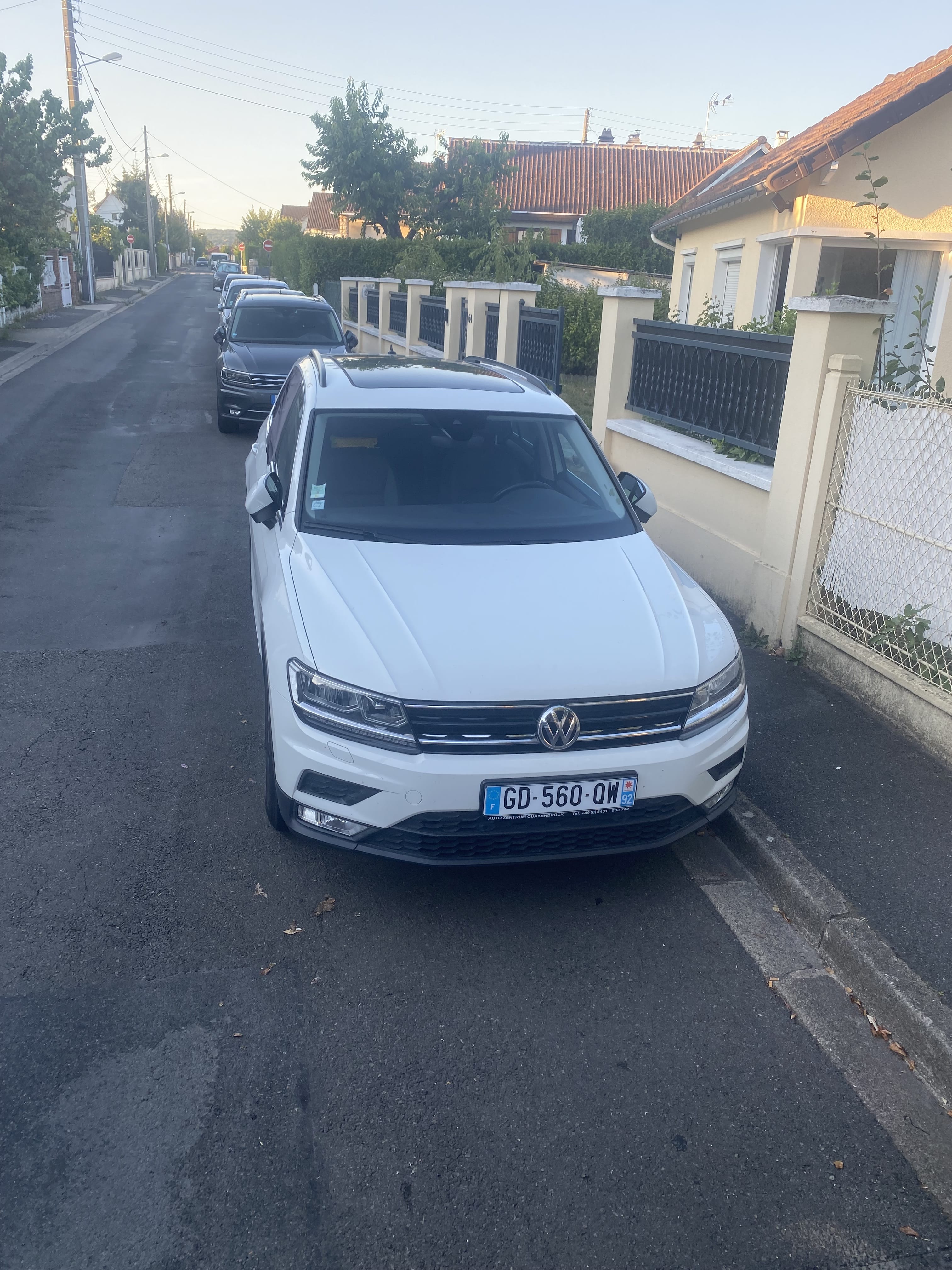Volkswagen Tiguan 2.0 tsi avec GPS
