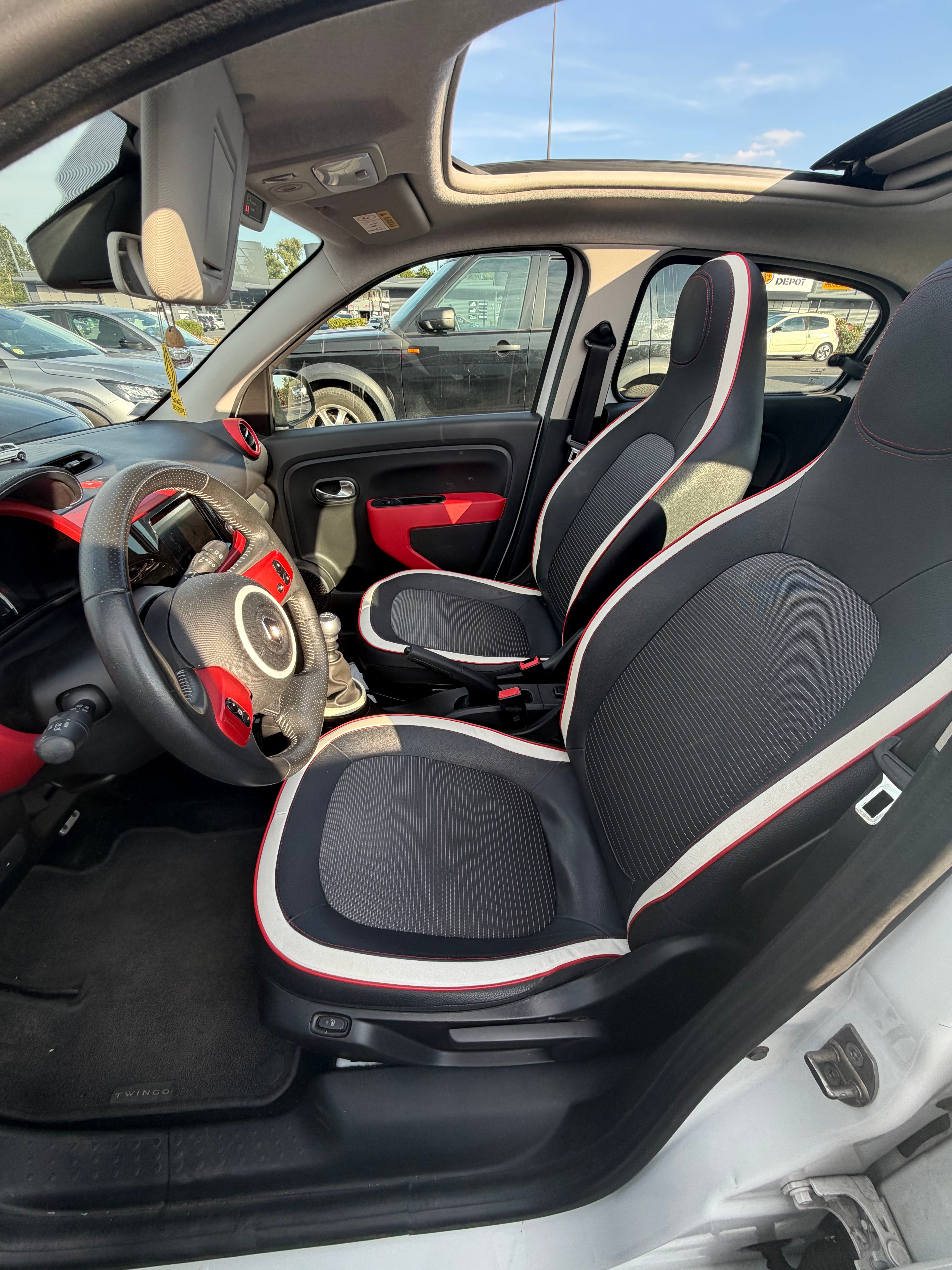 Renault Twingo III avec Régulateur de vitesse