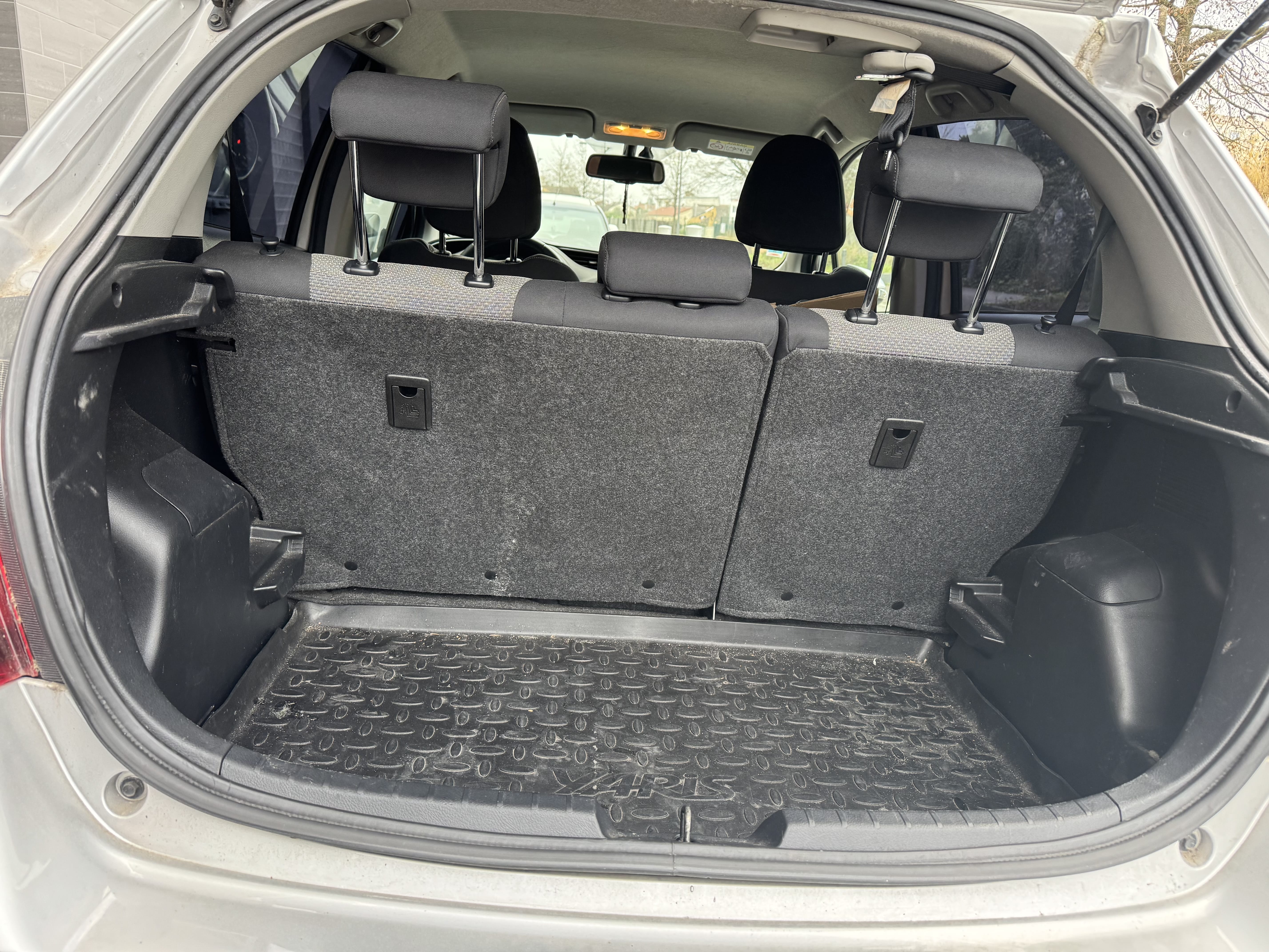 Toyota Yaris Hybride avec Régulateur de vitesse