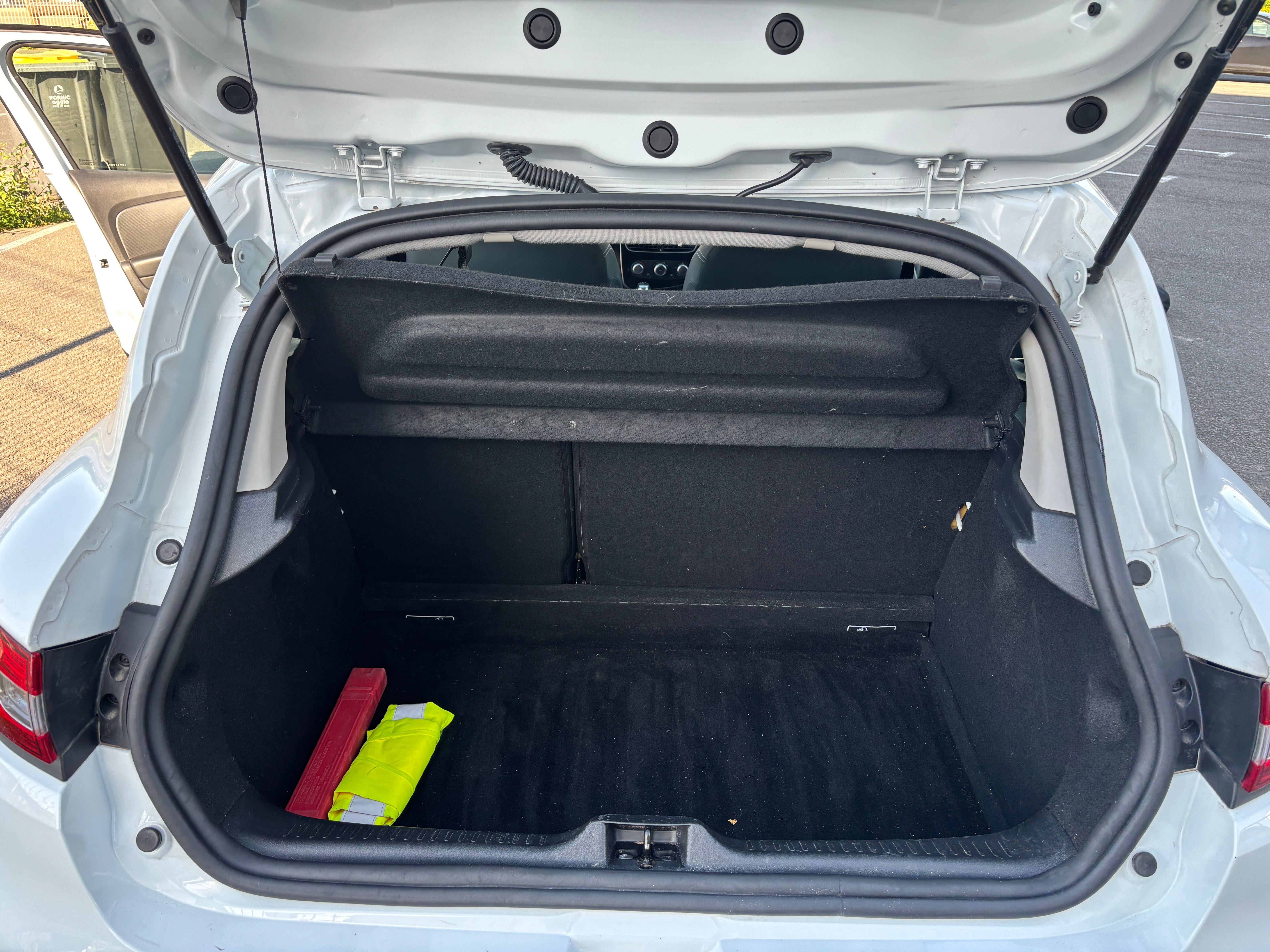 Renault Clio avec Autoradio