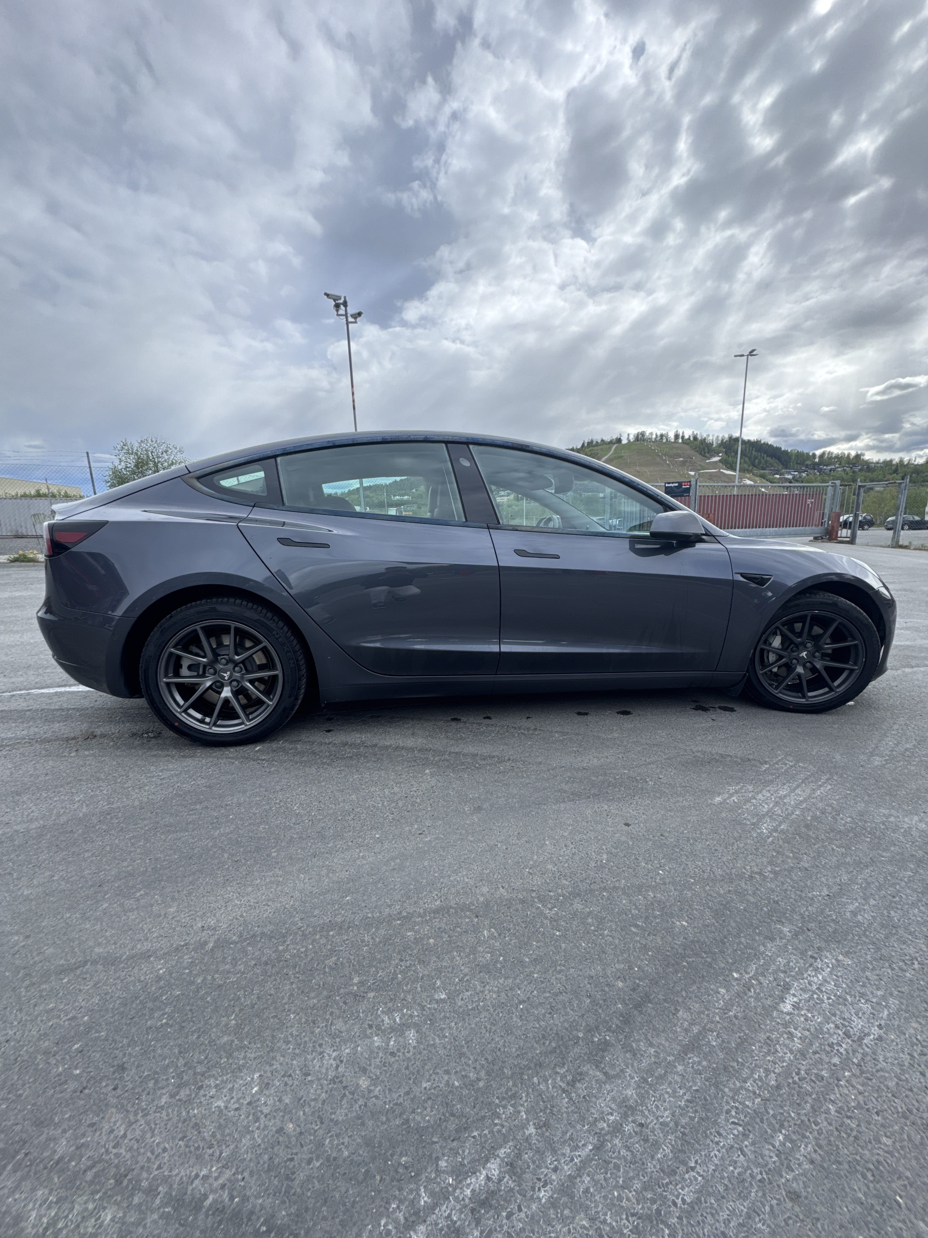 Tesla Model 3 Long Range med Aircondition