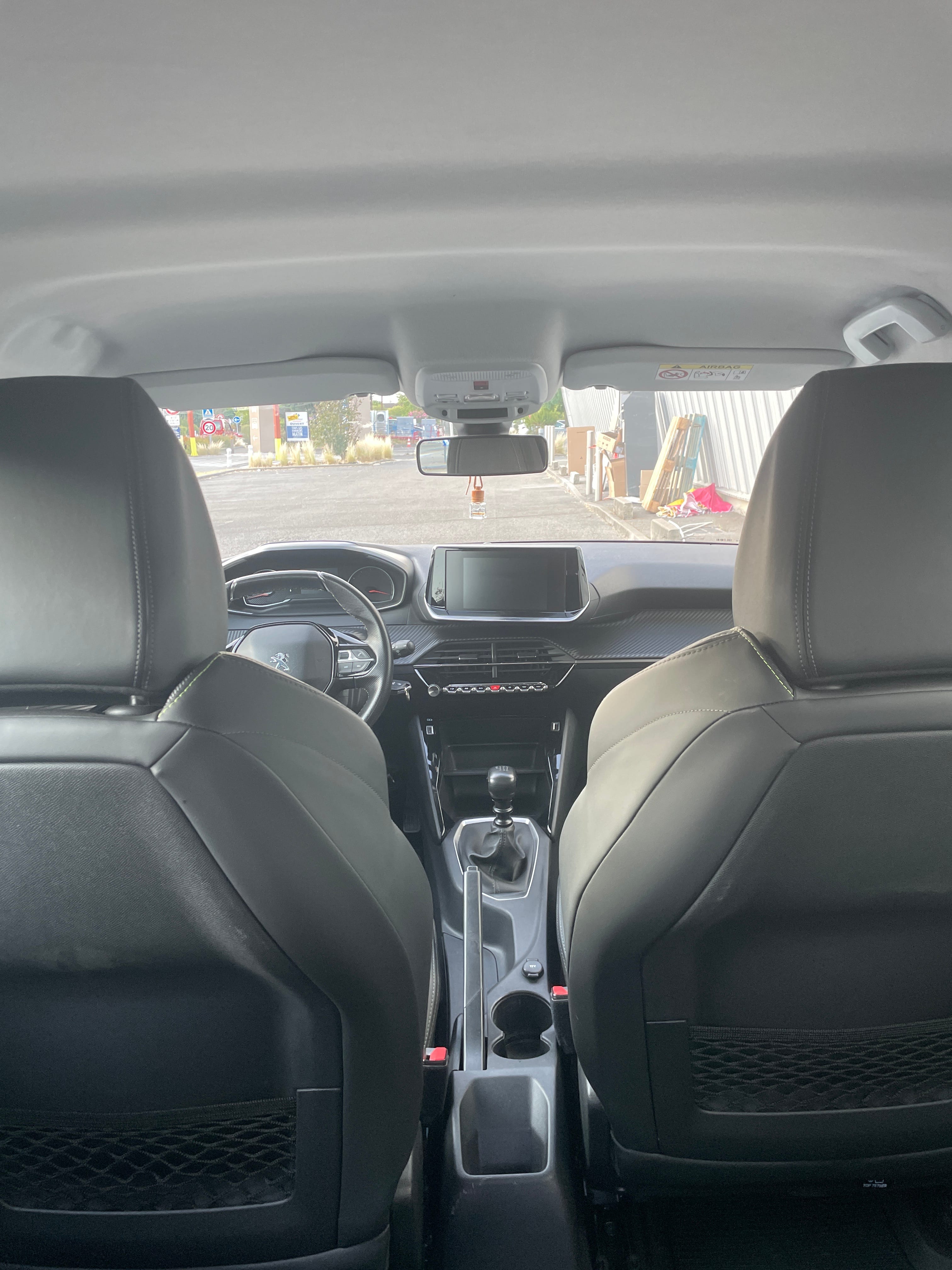 Peugeot 208 avec Régulateur de vitesse