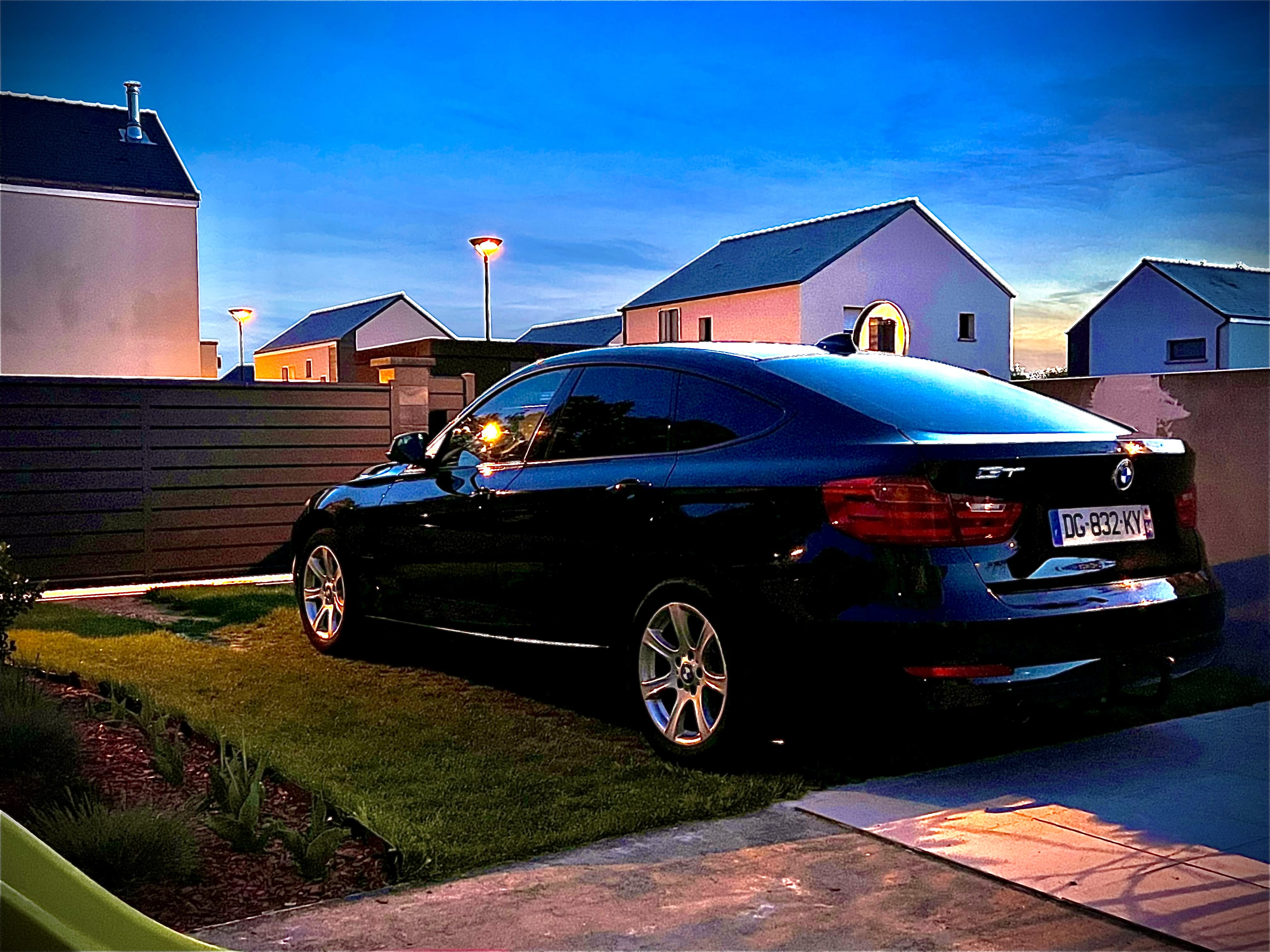 BMW Série 3 GT avec Siège bébé