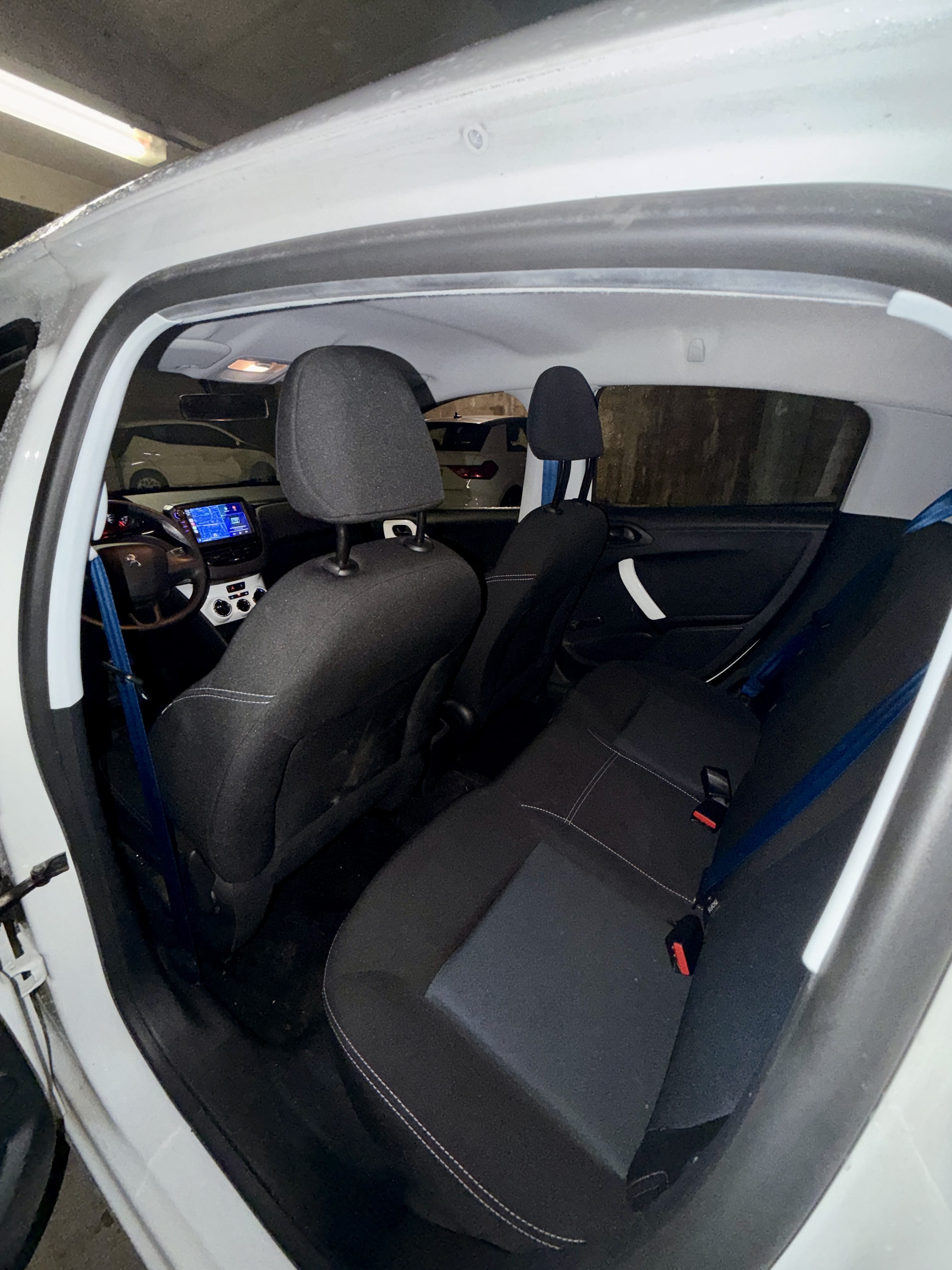Peugeot 208 avec Régulateur de vitesse